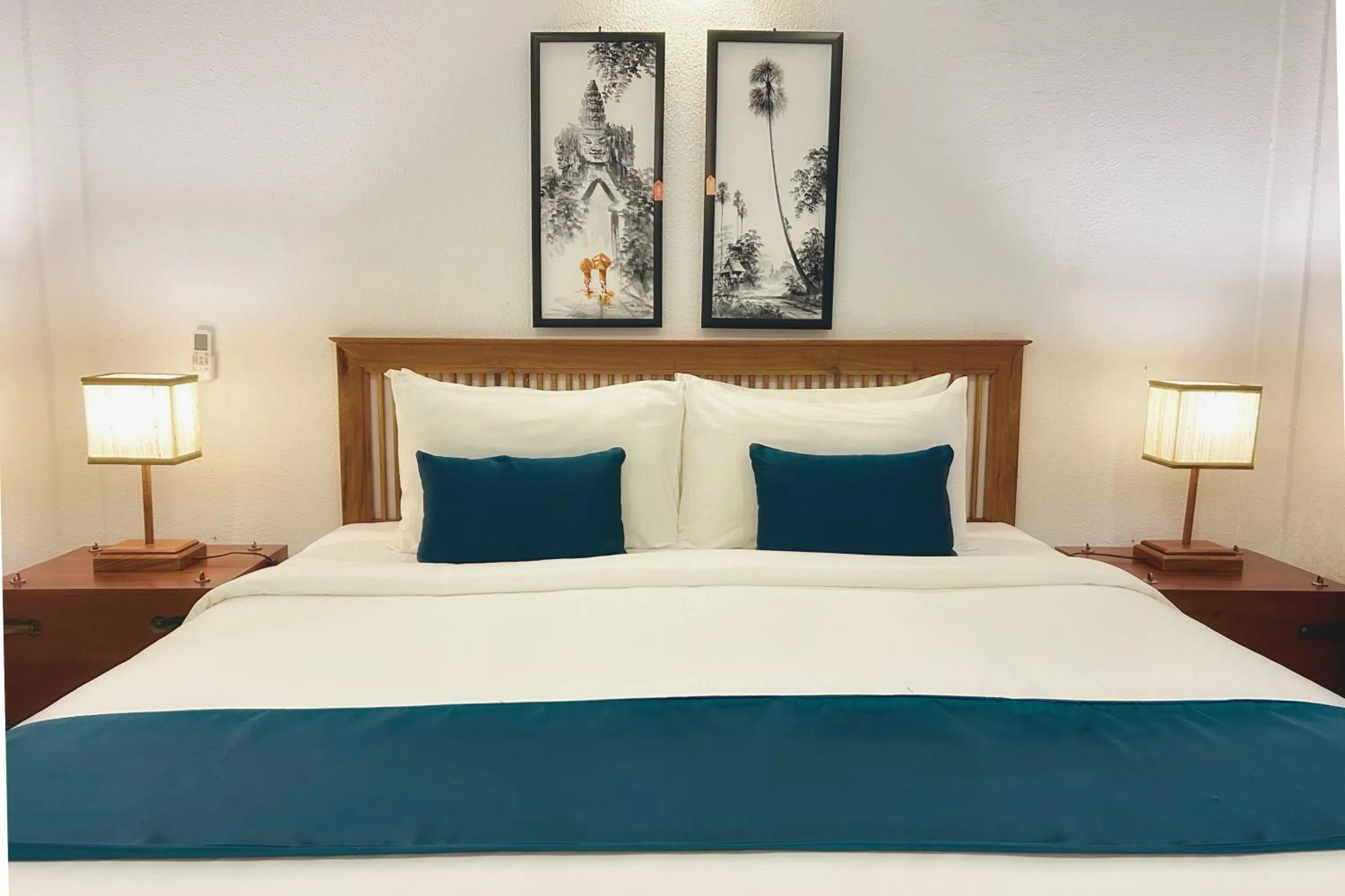 Bed in The Community - Siem Reap