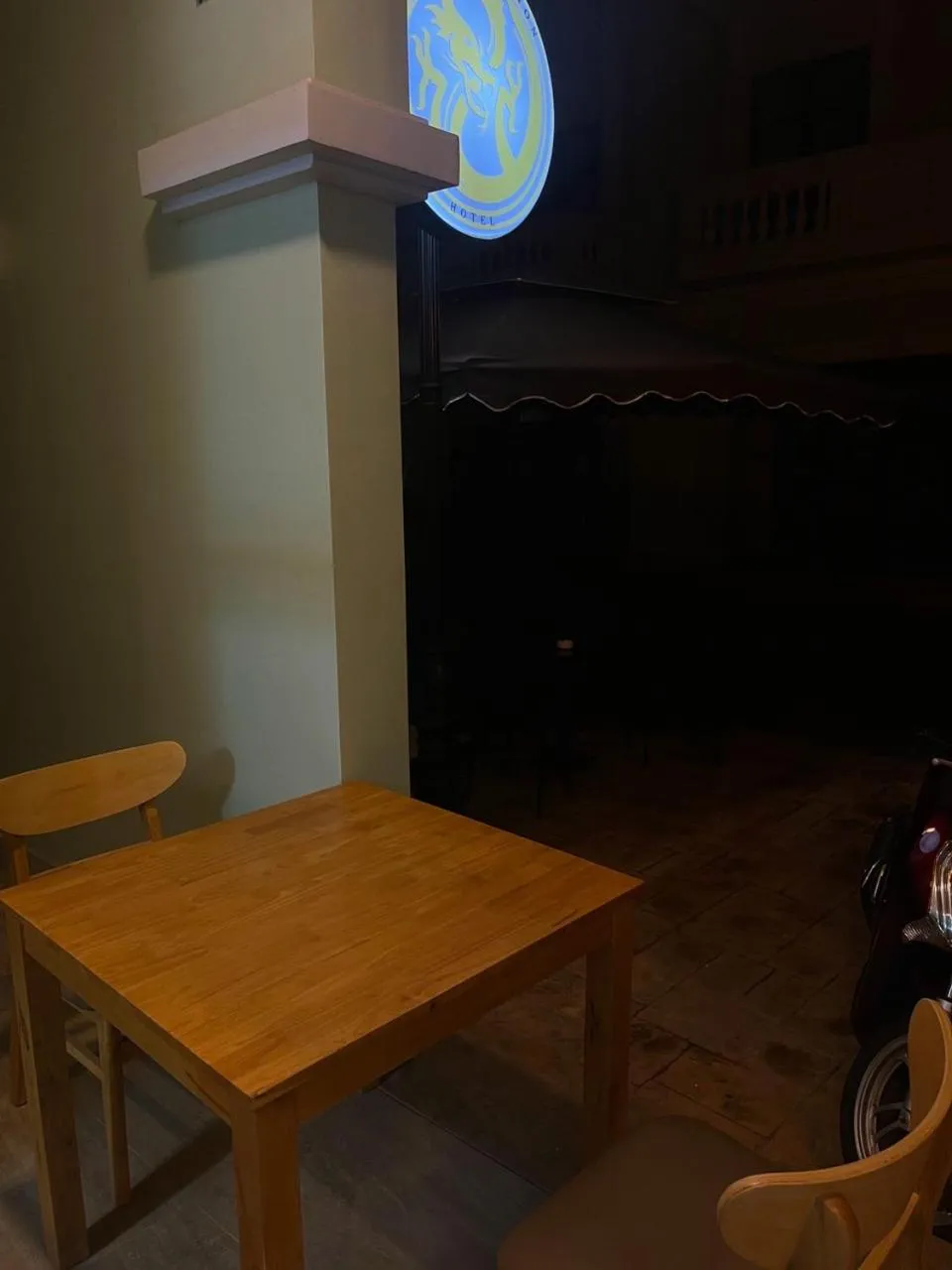 Lobby or reception in Golden Dragon Hotel