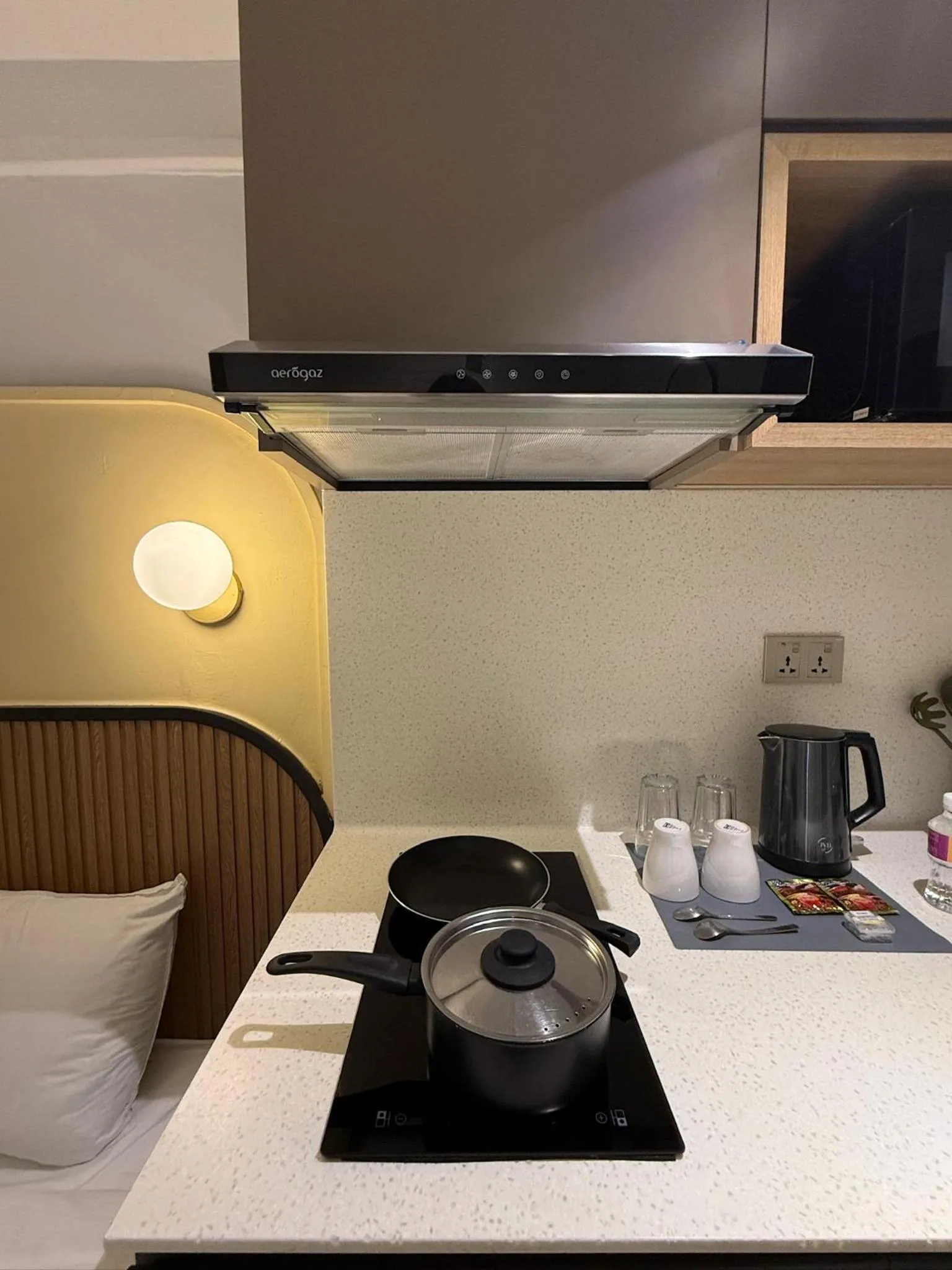 Coffee/tea facilities in ISA Hotel Amber Road