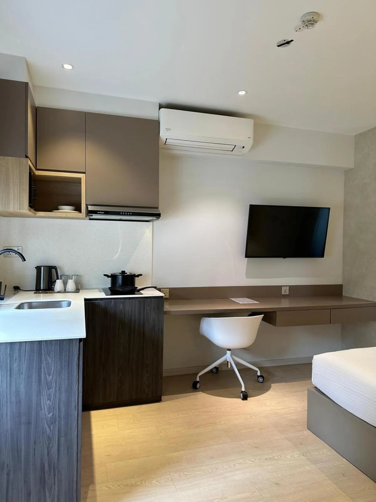 ISA Hotel Amber Road