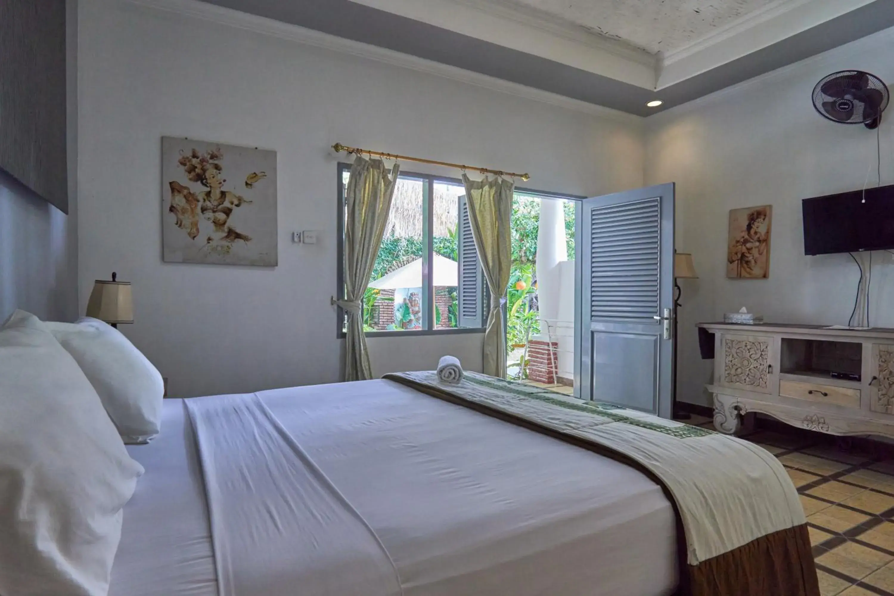 Deluxe Double Room in Attara Heritage Senggigi Deluxe Double Room in Attara Heritage Senggigi
