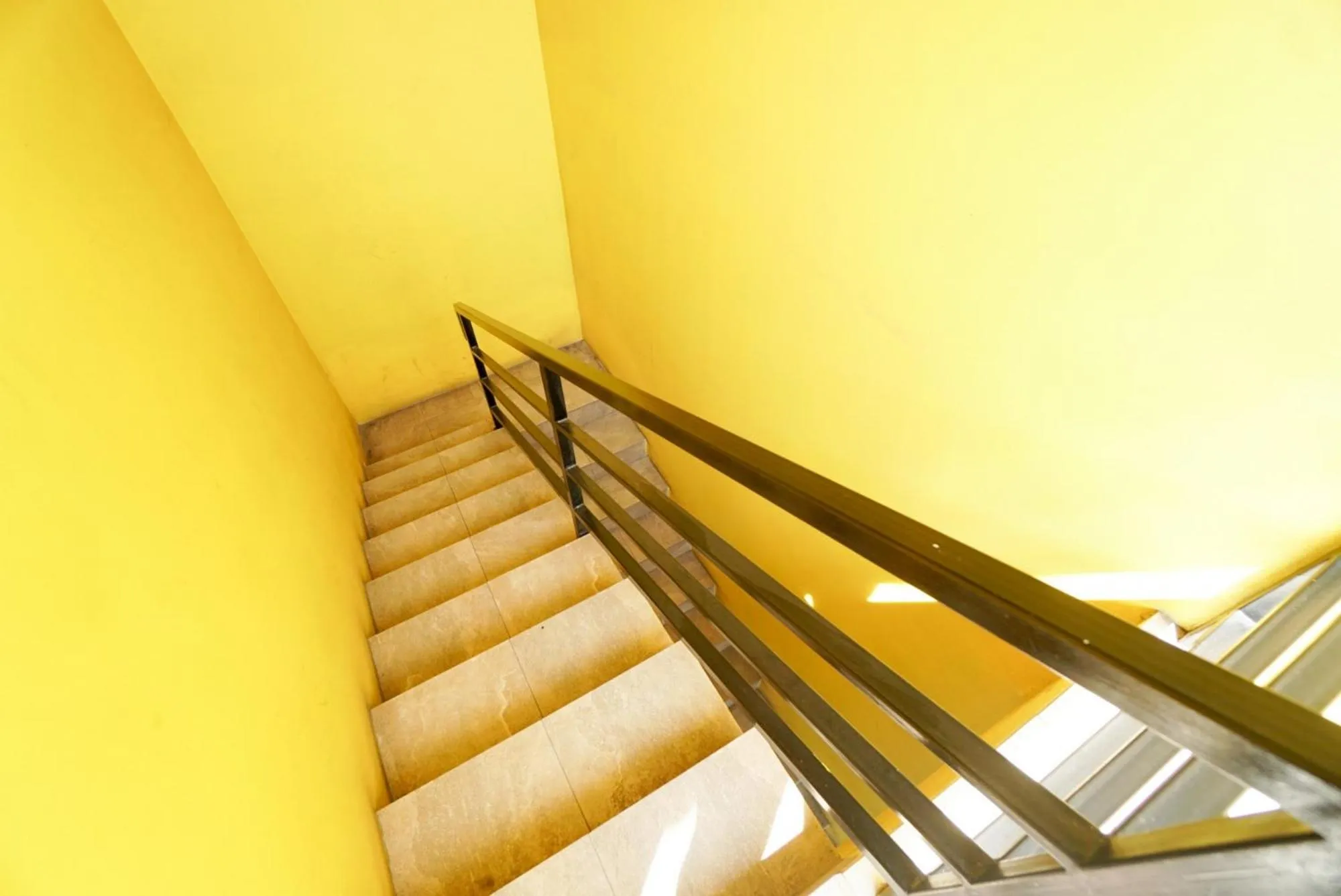 Property building in Mahkota Sivali near Soekarno Hatta Airport Mitra RedDoorz