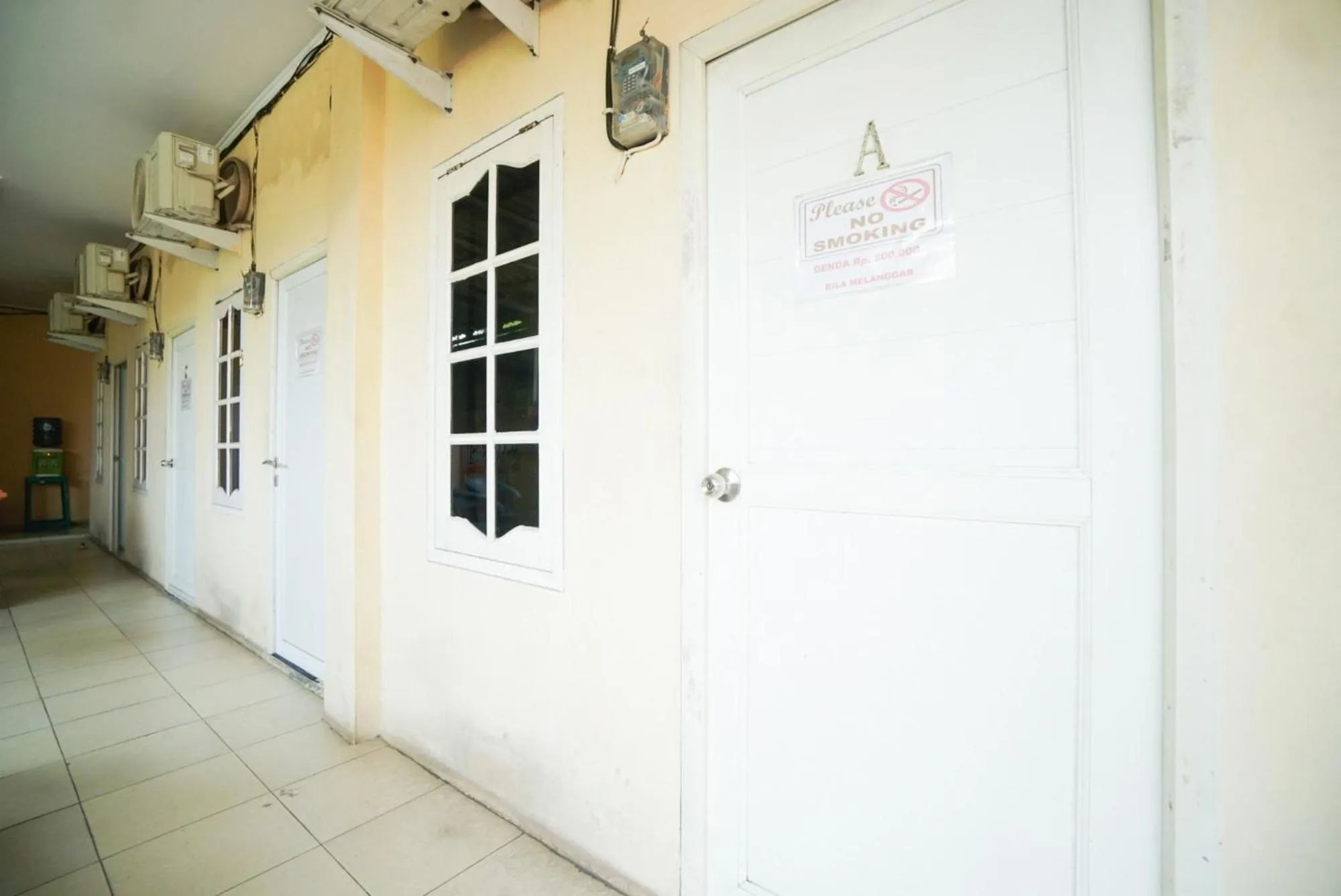 Property building in Mahkota Sivali near Soekarno Hatta Airport Mitra RedDoorz