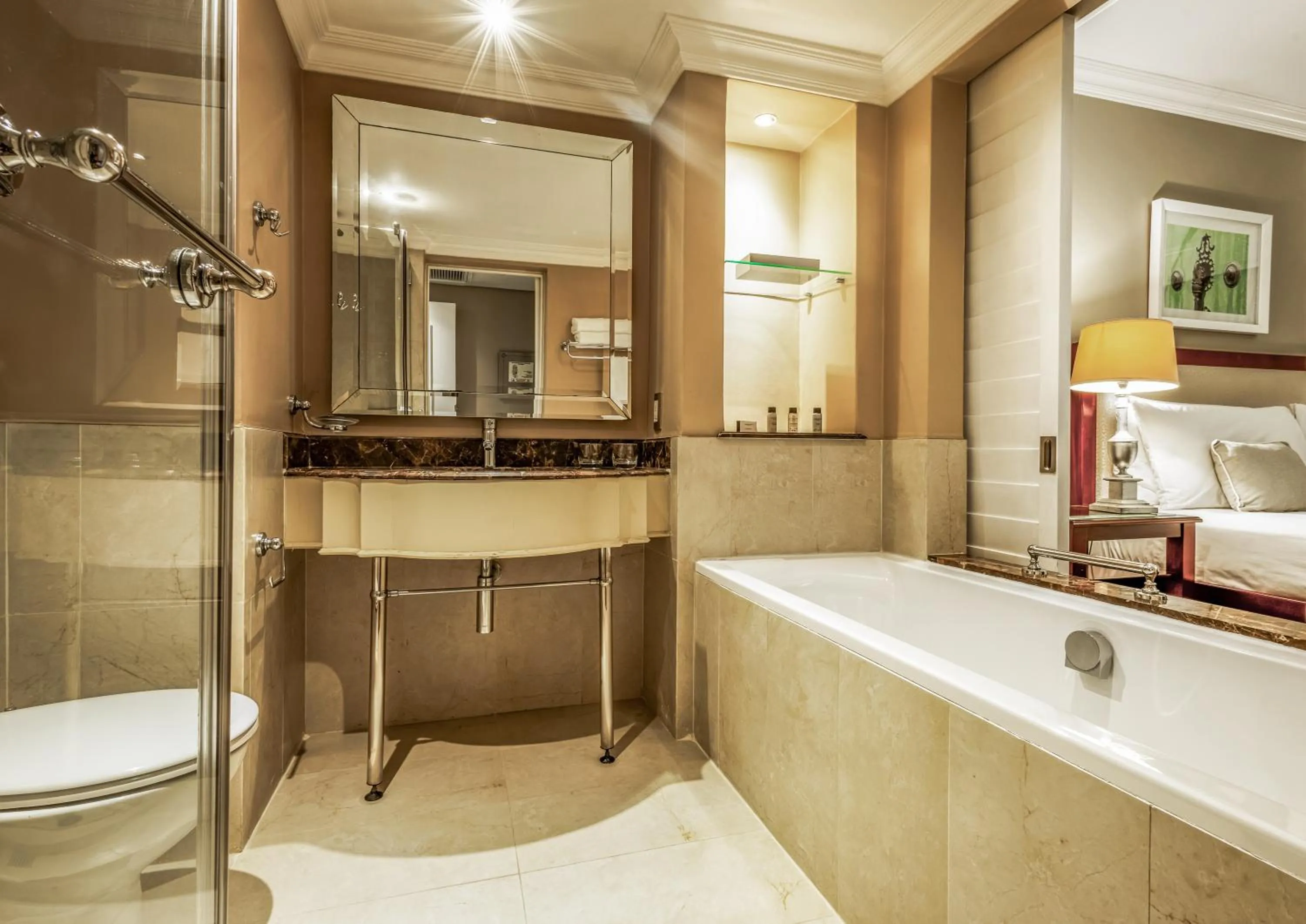 Bathroom in Hemingways Hotel