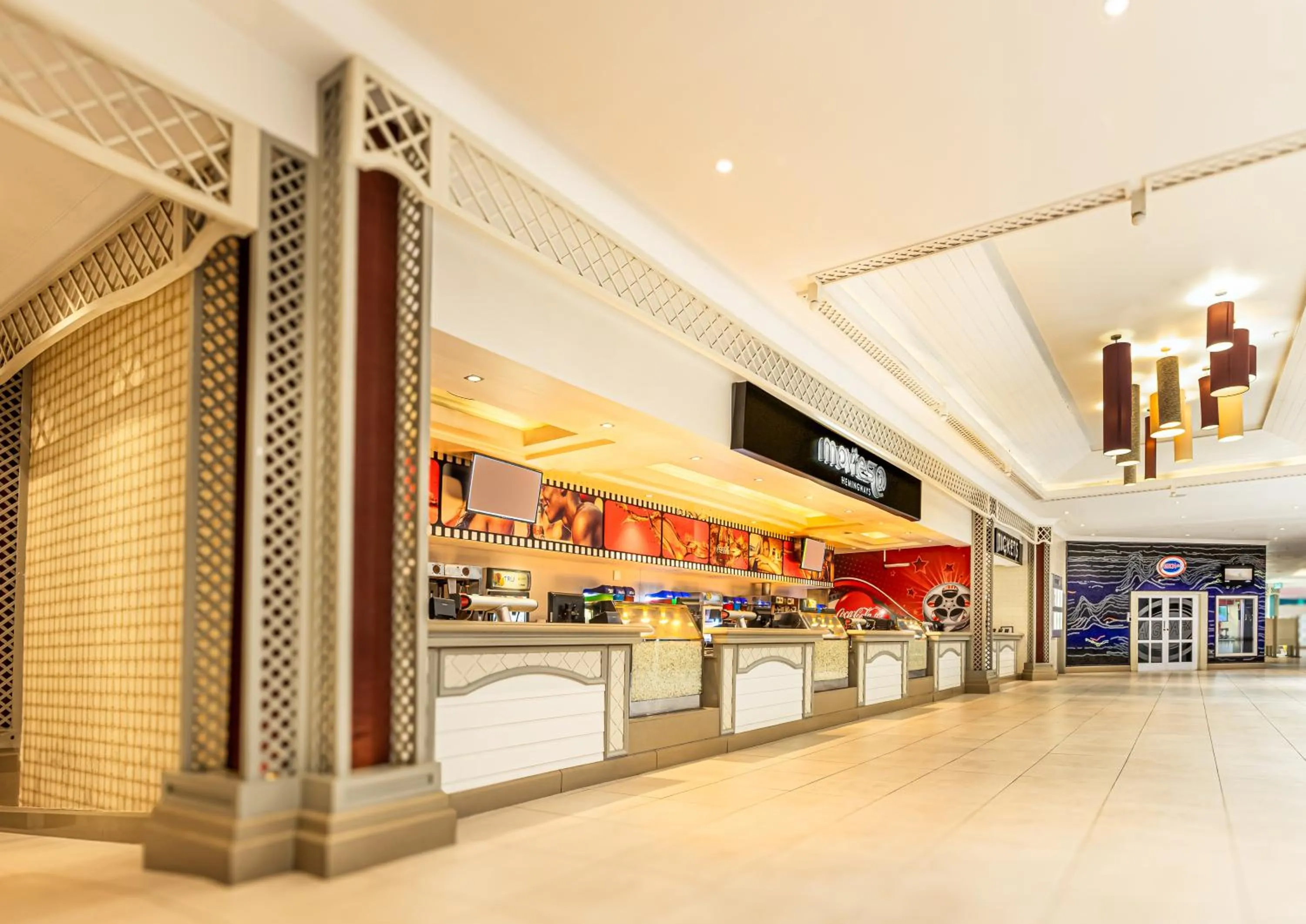 Entertainment in Hemingways Hotel