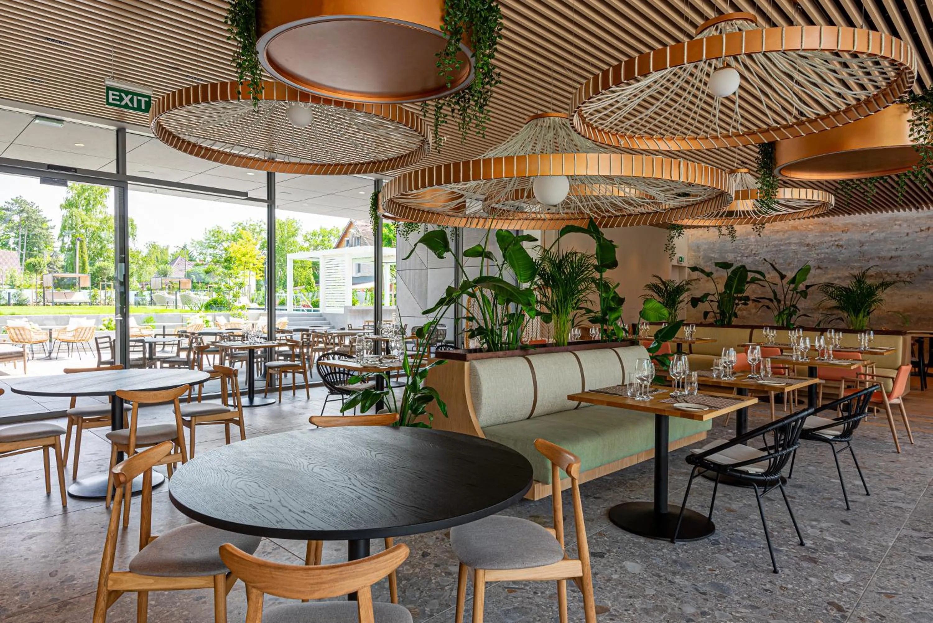 Restaurant/places to eat in REED Boutique HOTEL & BISTRO