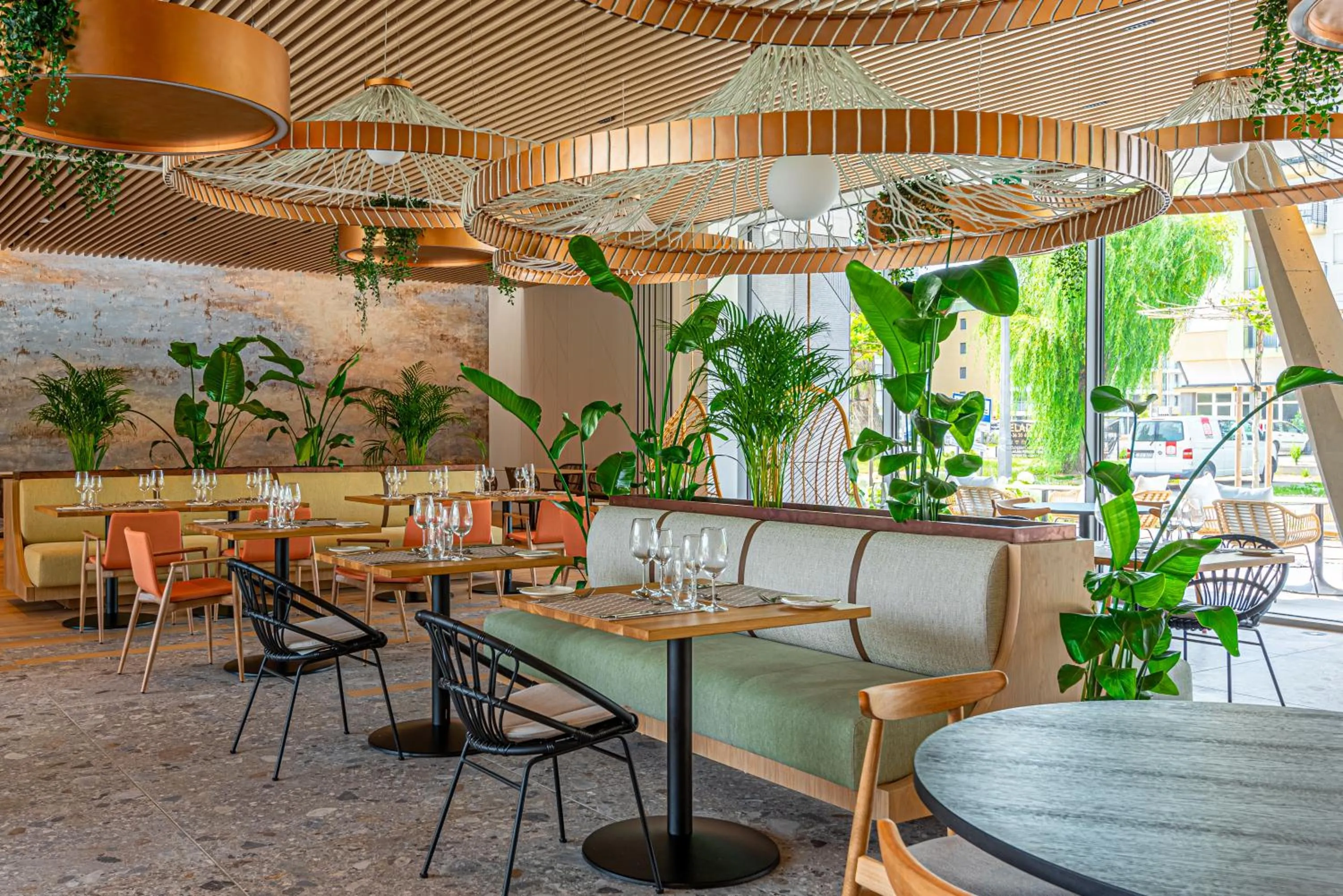 Restaurant/places to eat in REED Boutique HOTEL & BISTRO