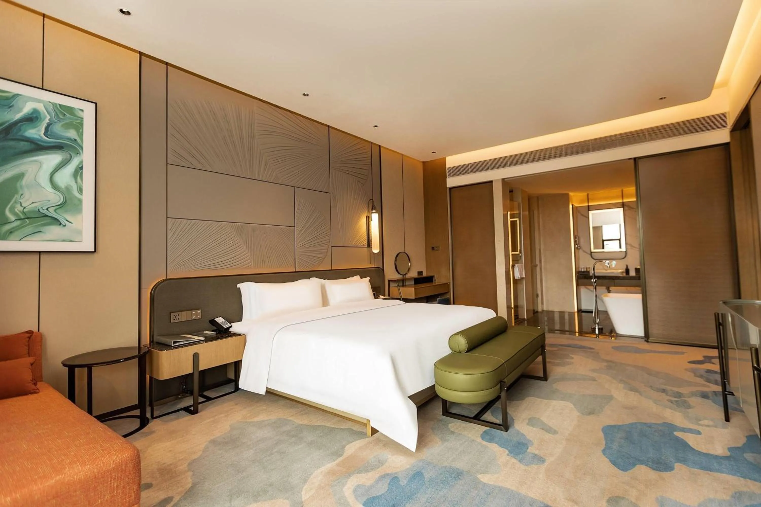 Photo of the whole room, Bed in Wyndham Garden Gaozhou