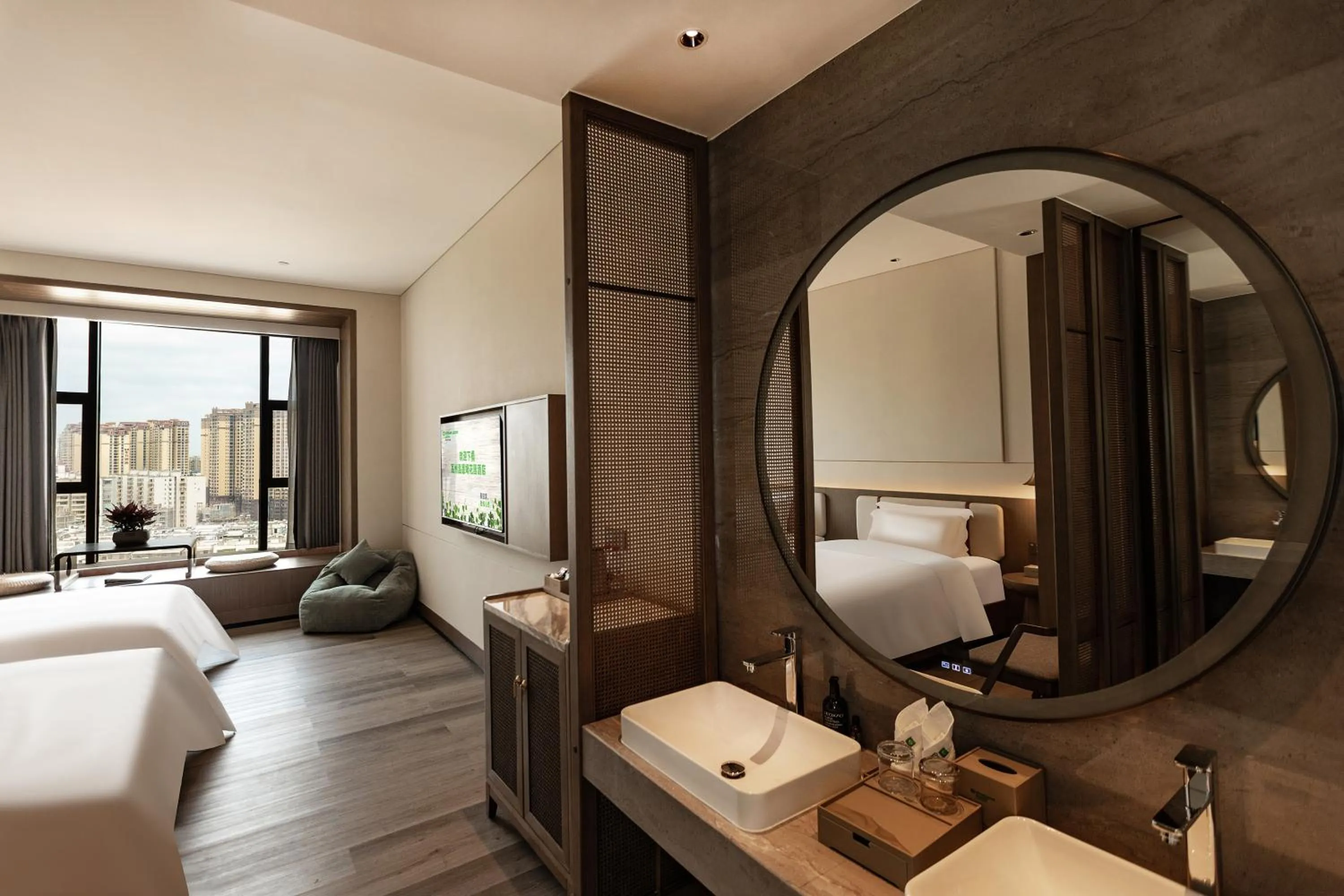 Bed in Wyndham Garden Gaozhou