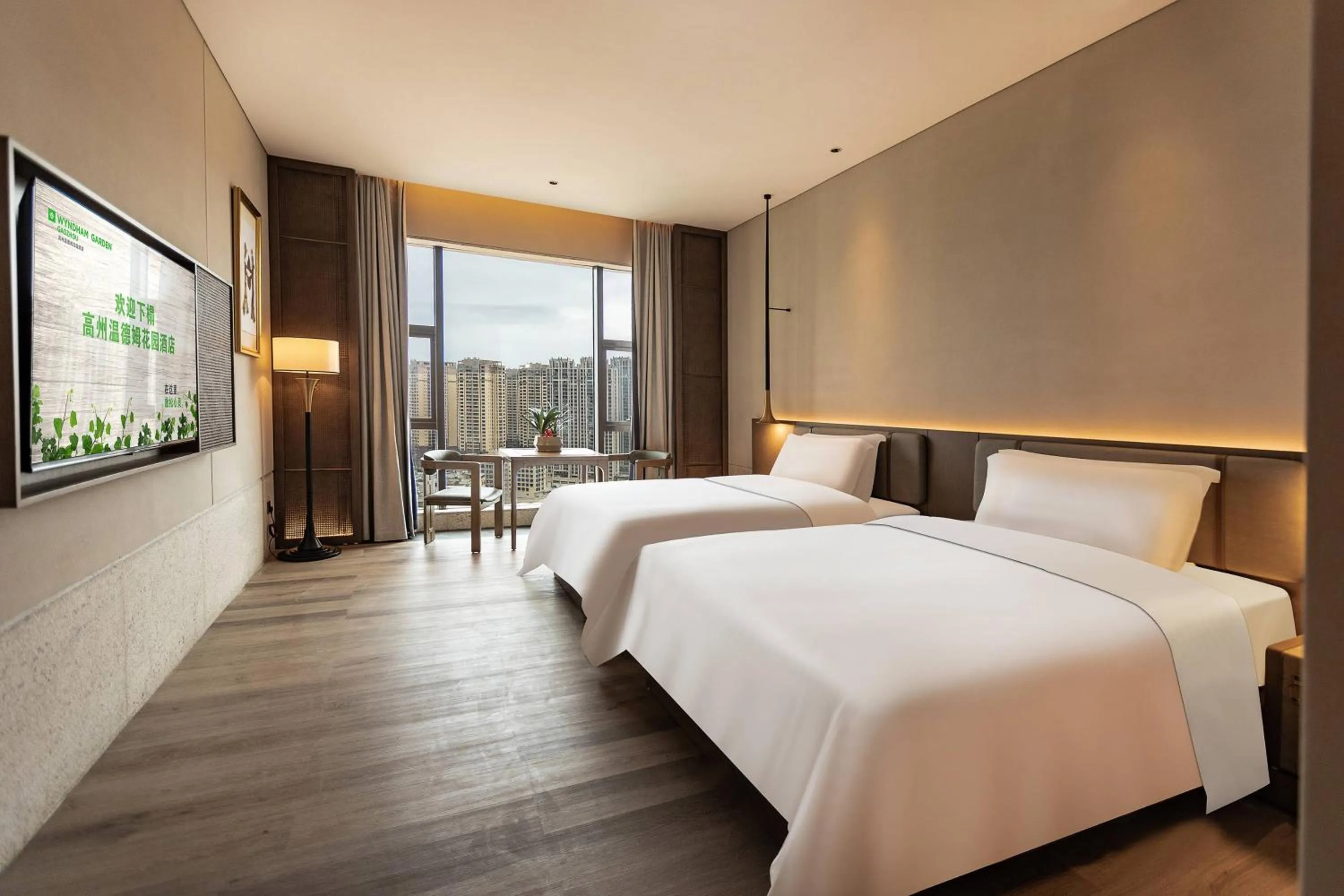 Bed in Wyndham Garden Gaozhou