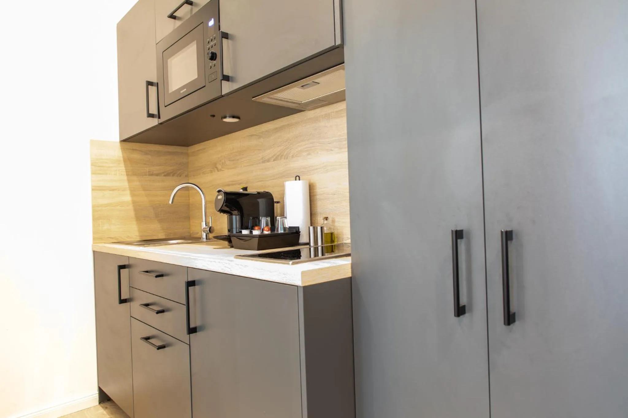 Servus Apartments by Homaris