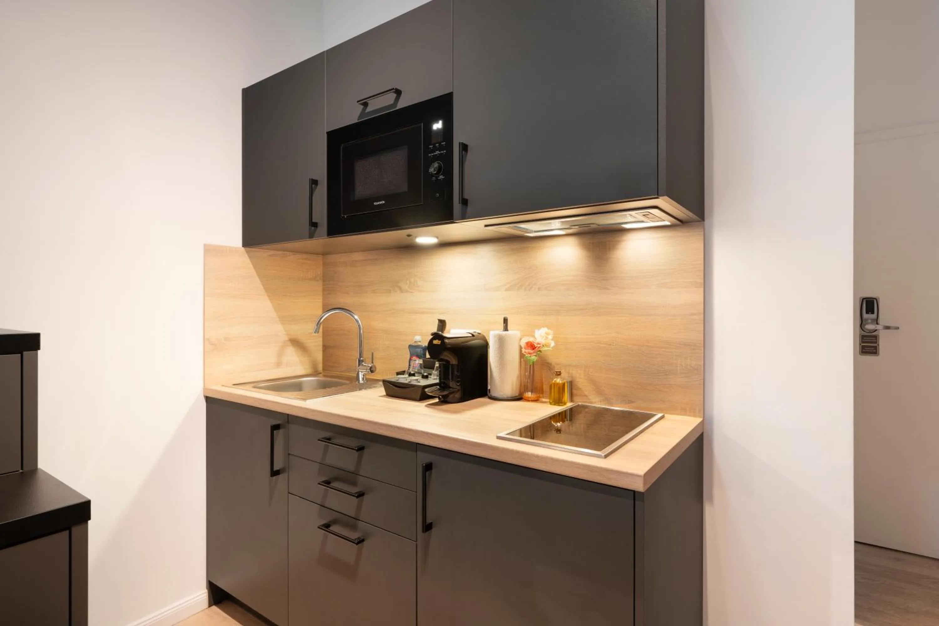 Servus Apartments by Homaris