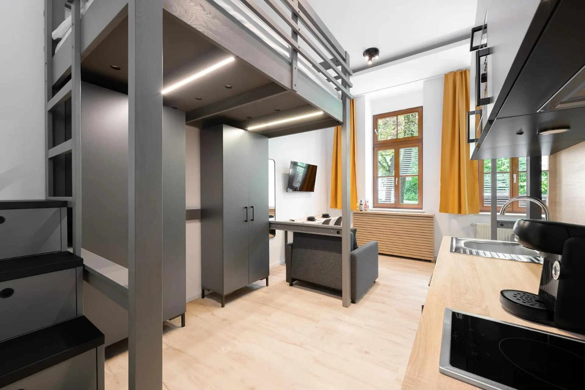 Servus Apartments by Homaris