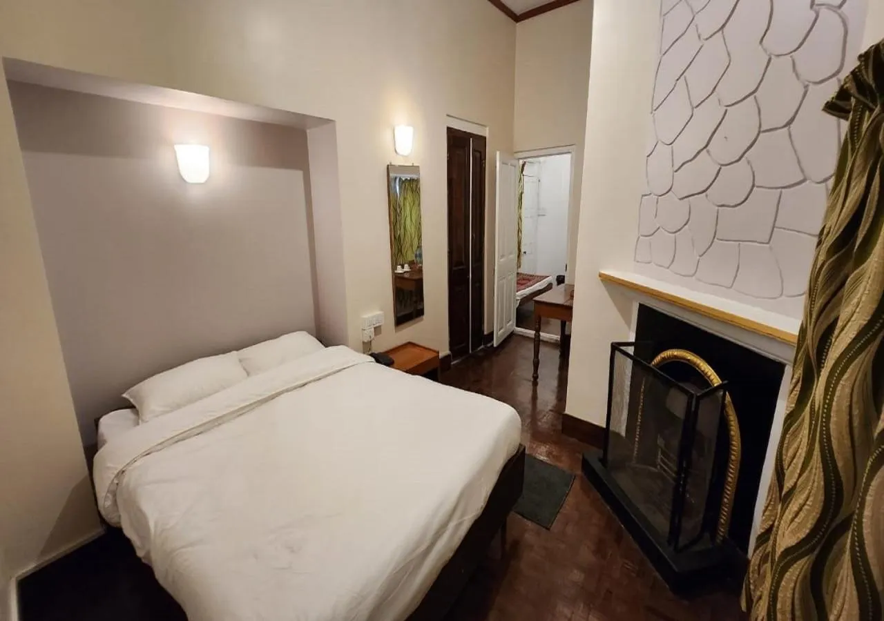 Bed in Ivanhoe Hotel (A Heritage Property)