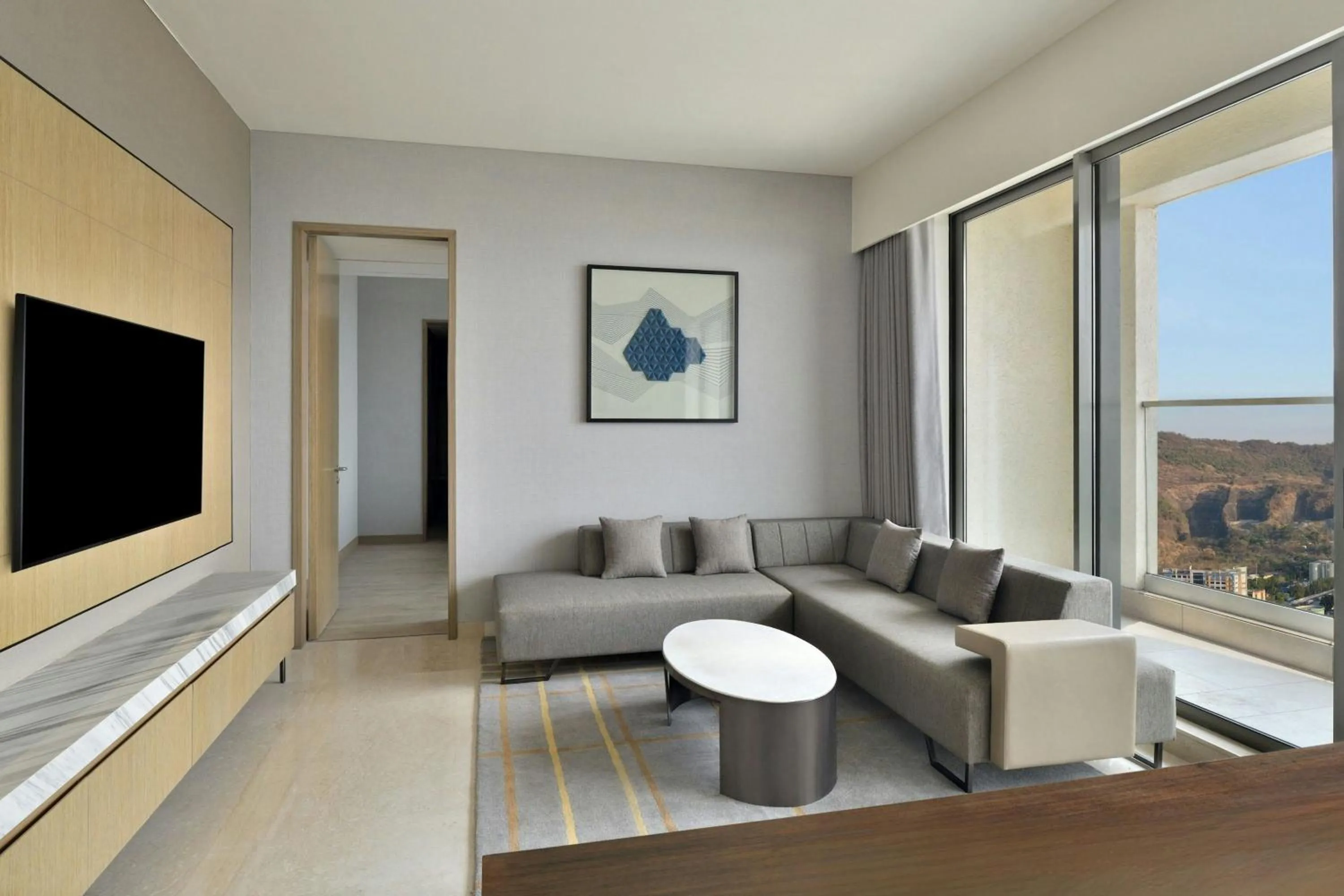 Living room in Le Méridien Navi Mumbai