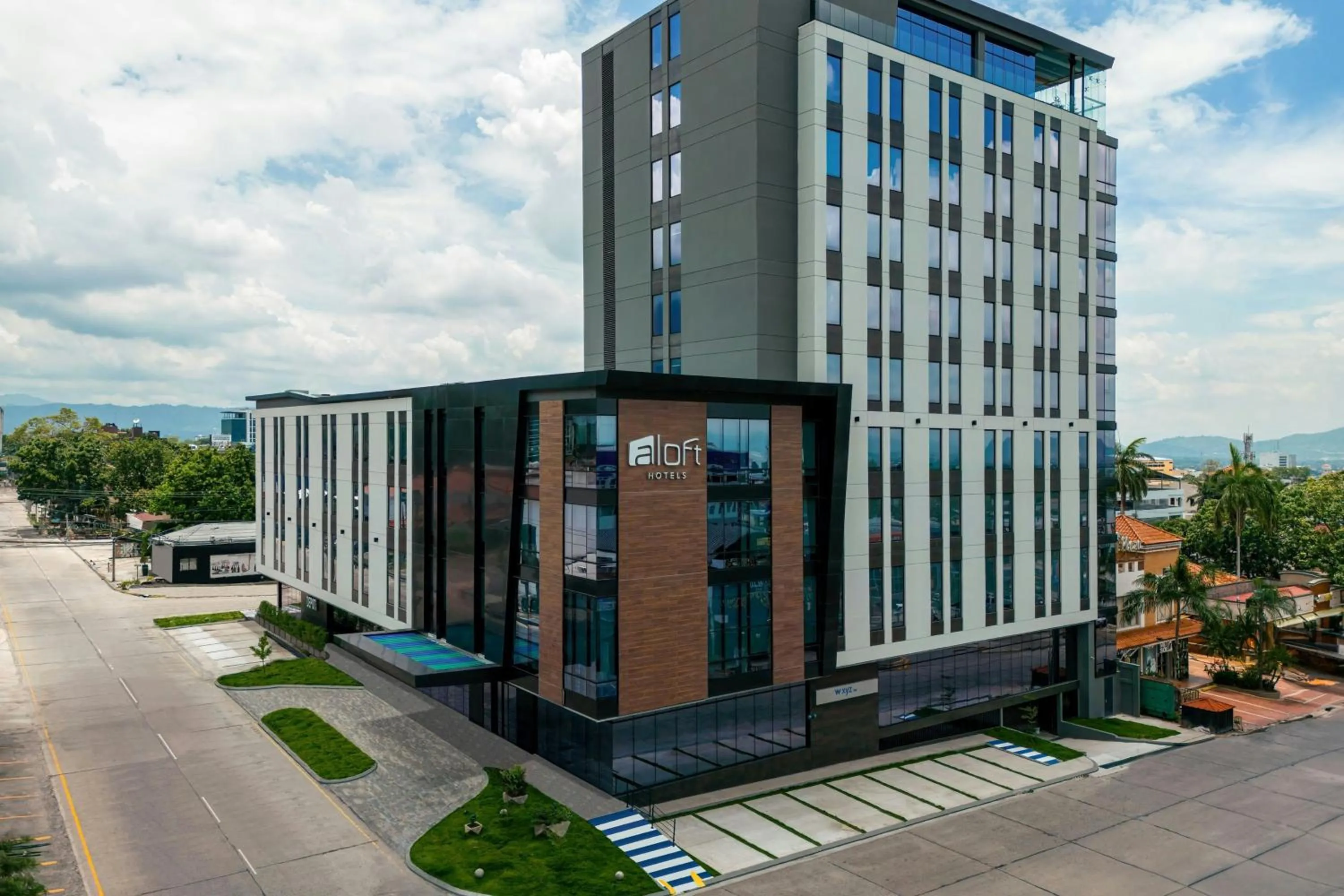 Property building in Aloft San Pedro Sula