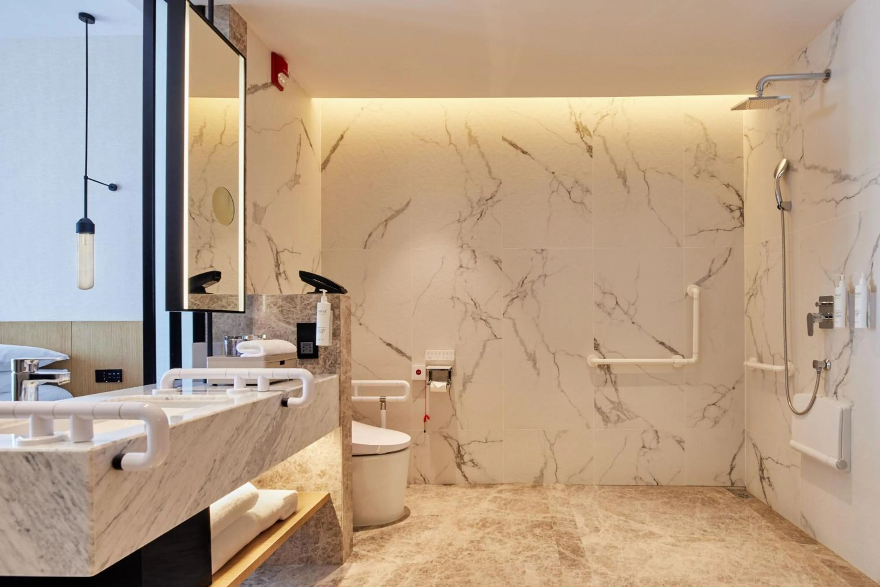 Bathroom in Fairfield by Marriott Zibo