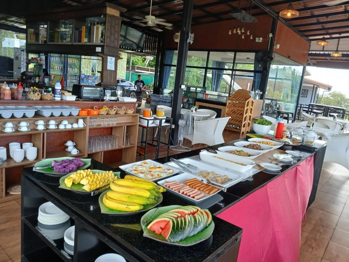 Restaurant/places to eat in So View Phuket Resort