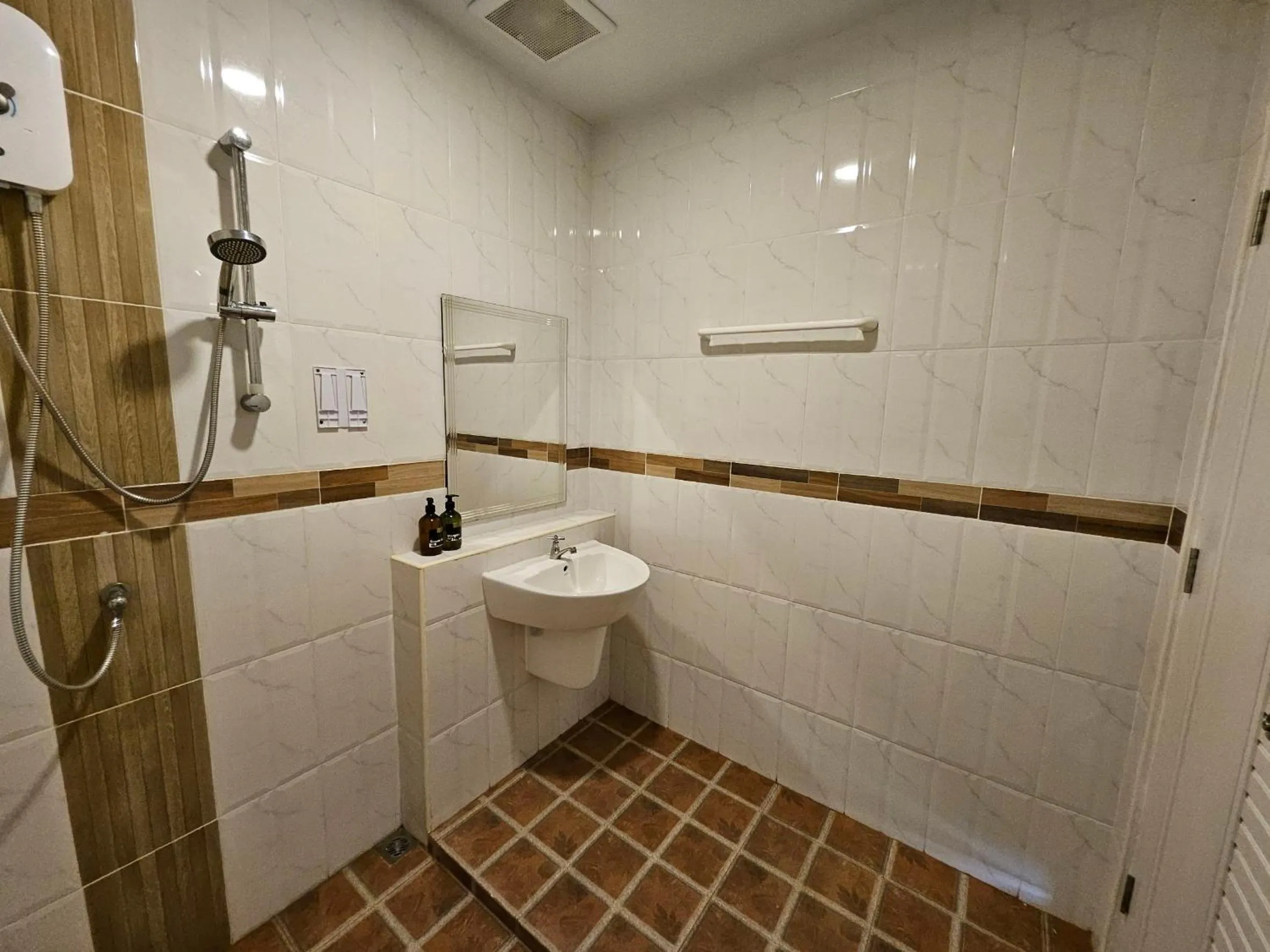 Shower in So View Phuket Resort