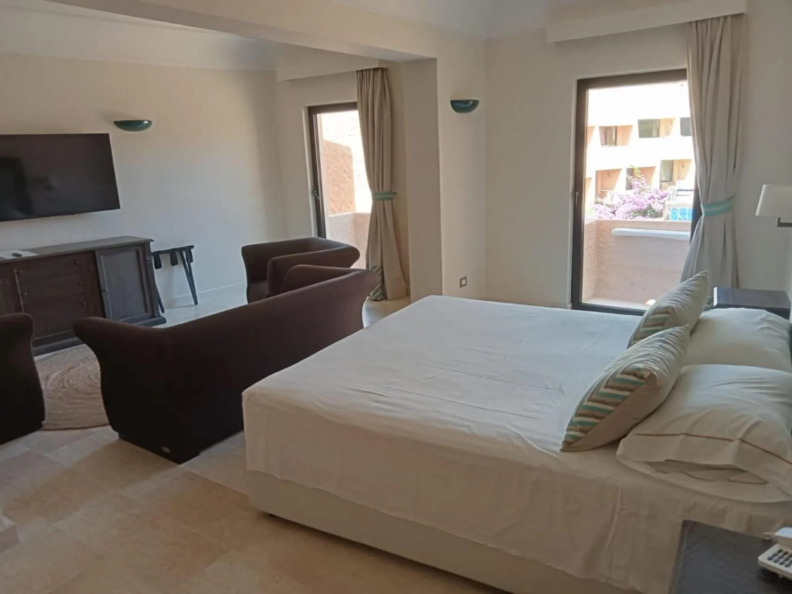 Bed in Hotel Cala Lunga