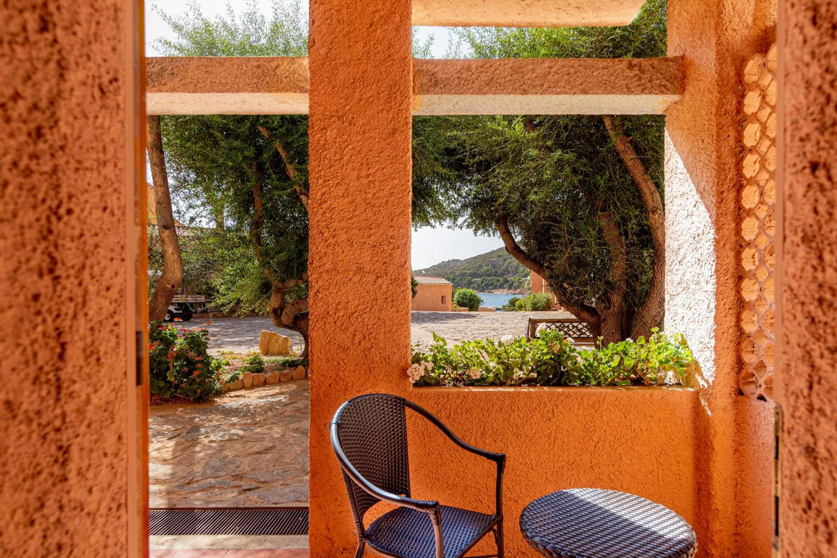 Patio in Hotel Cala Lunga