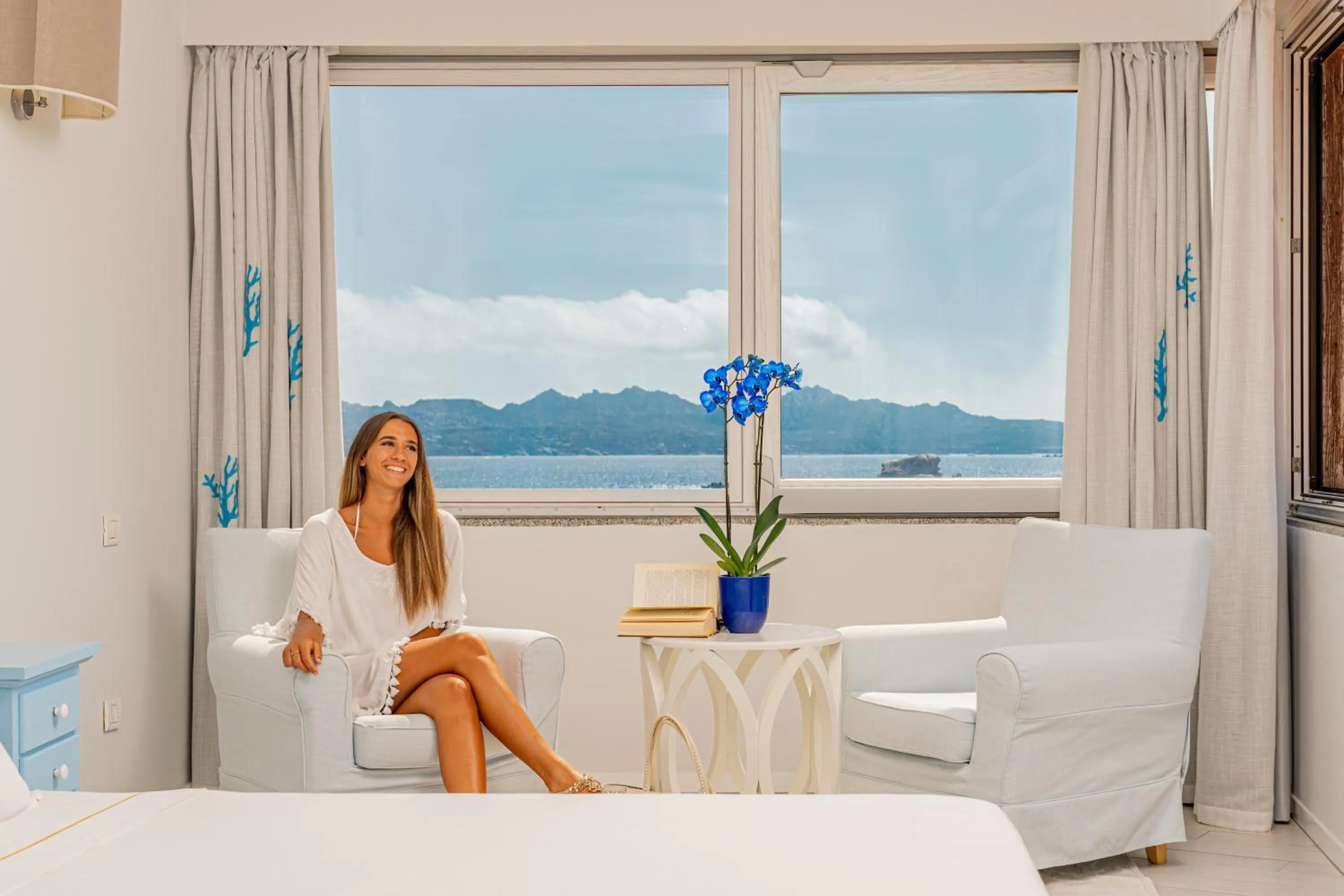 Photo of the whole room in Hotel Cala Lunga