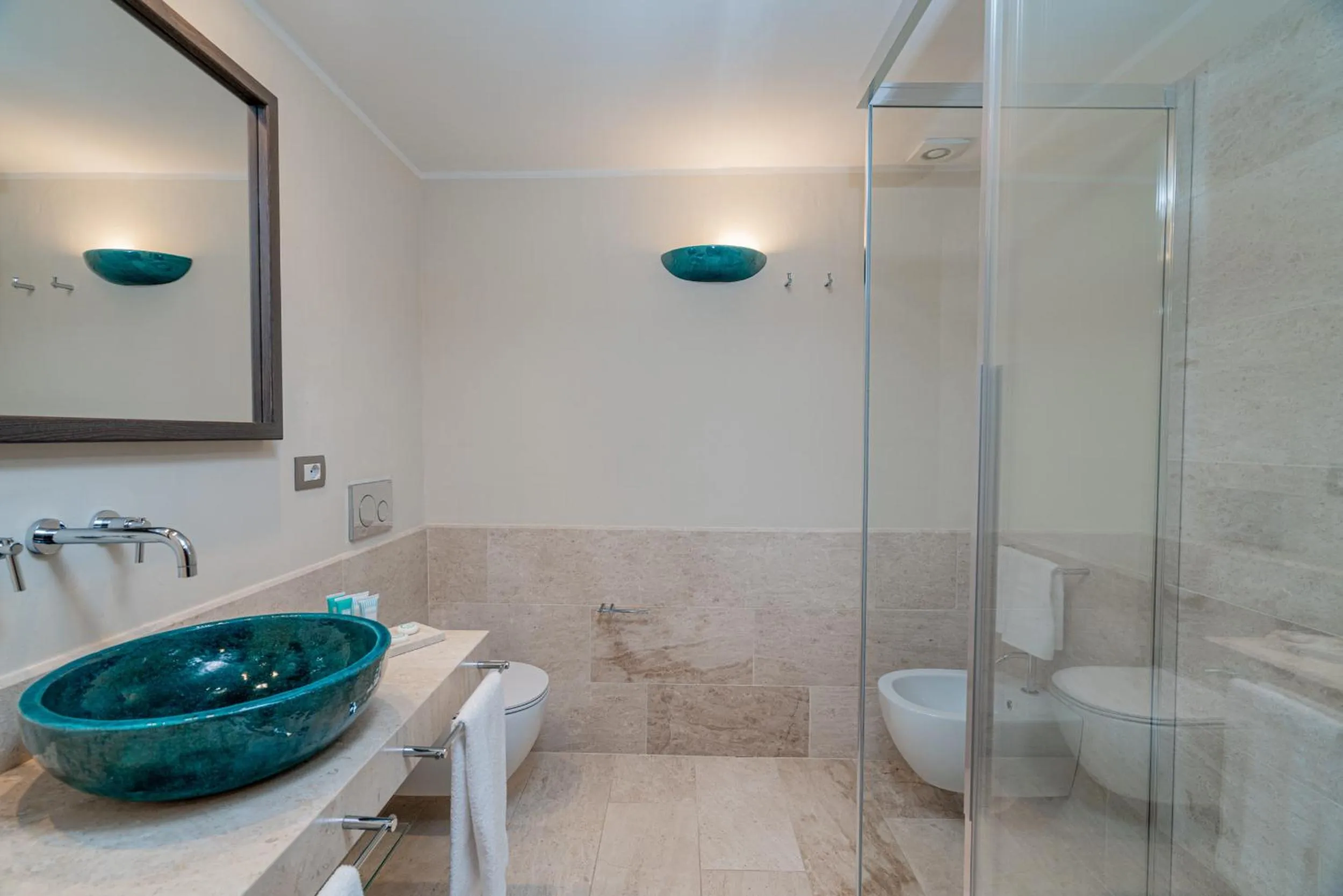 Bathroom in Hotel Cala Lunga