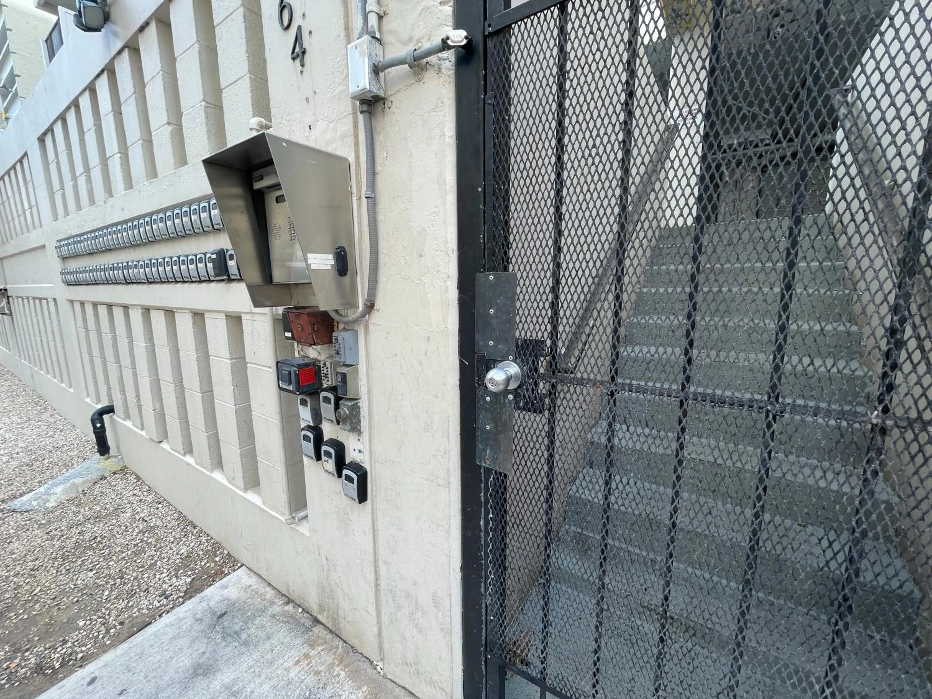 Amazing waikiki Beach condo 2Bed2Bath+free Parking