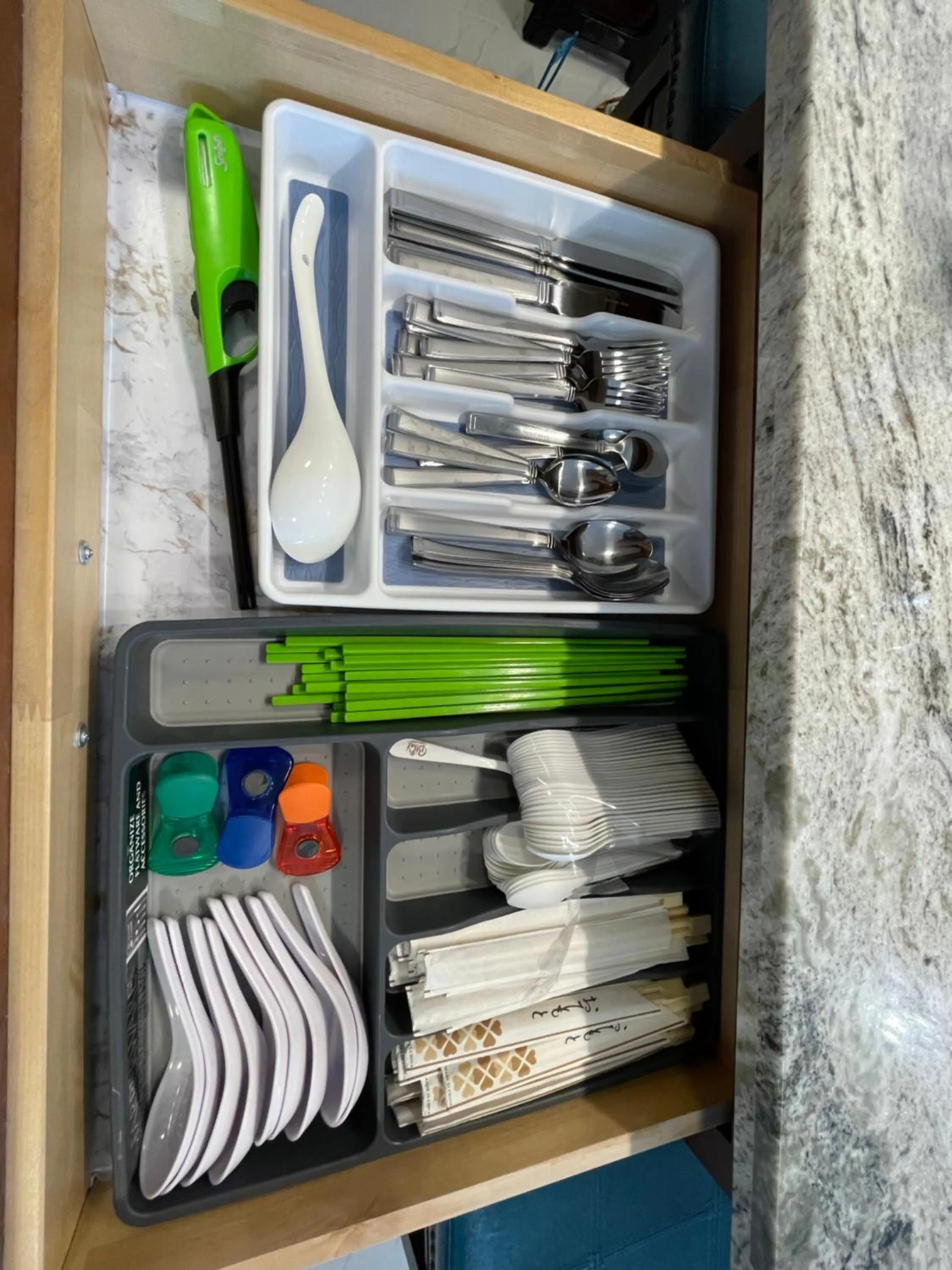 Amazing waikiki Beach condo 2Bed2Bath+free Parking