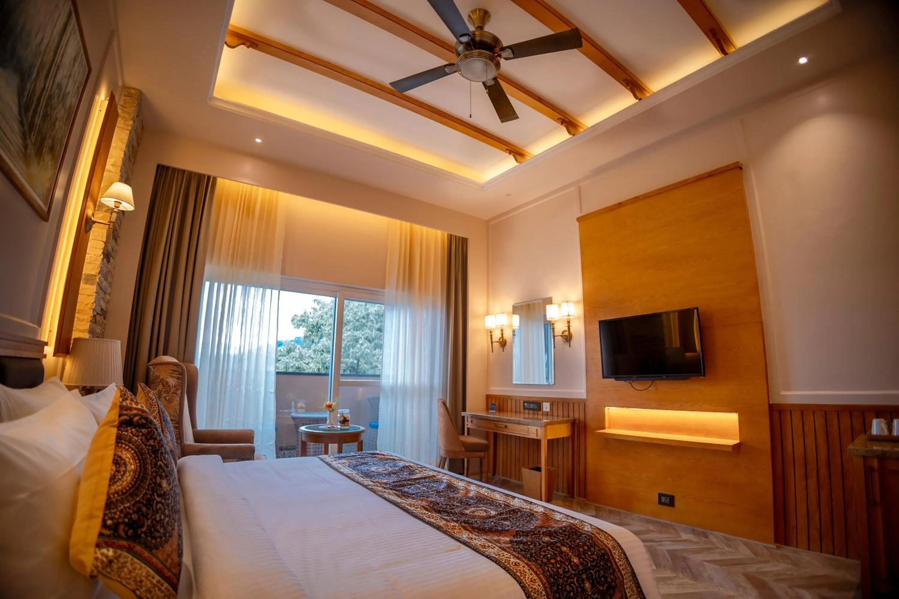 Bedroom, Bed in Presidium Sarovar Premiere Dalhousie