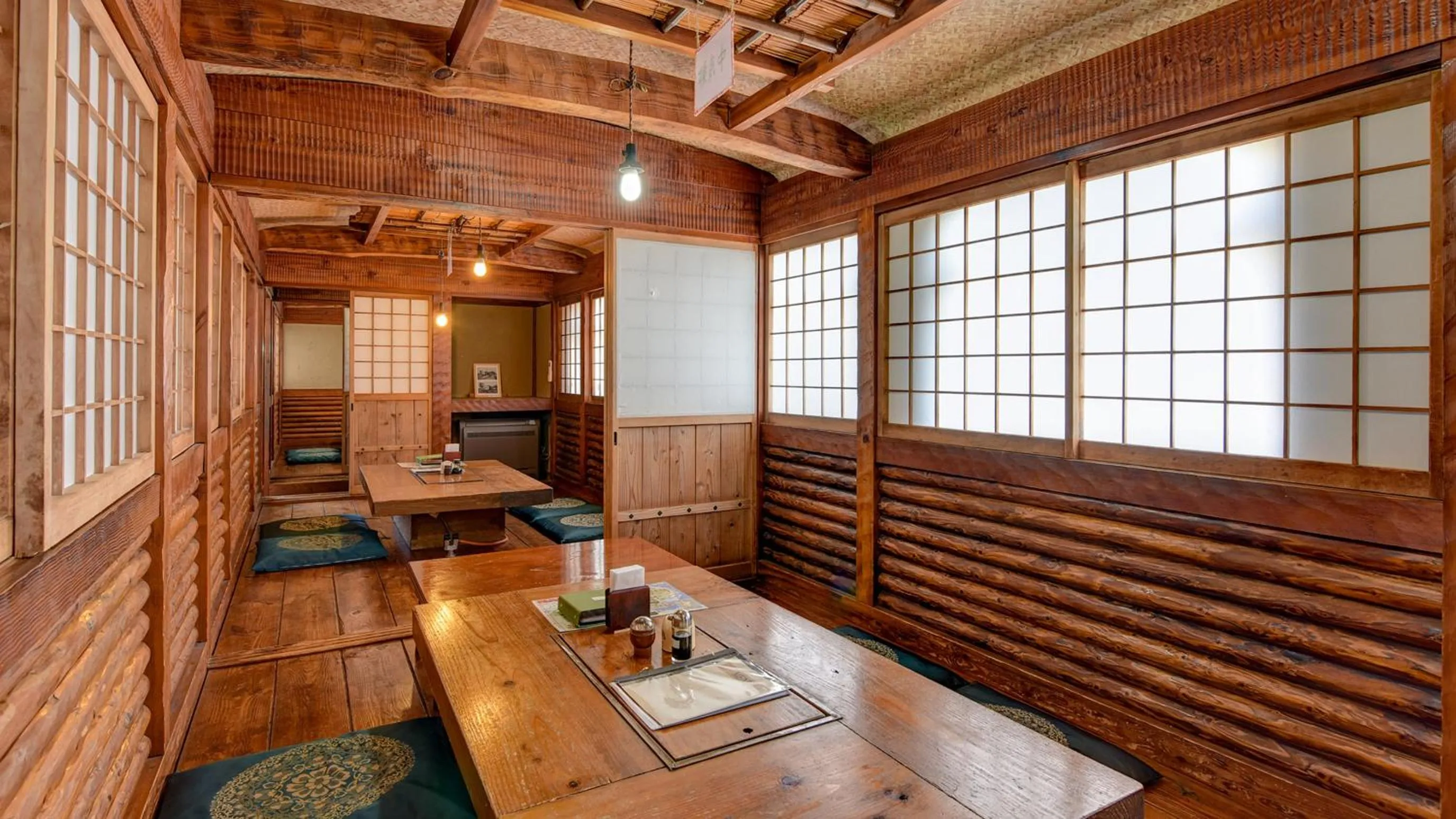 Restaurant/places to eat in Shokudo and Hotel Kisyapoppo