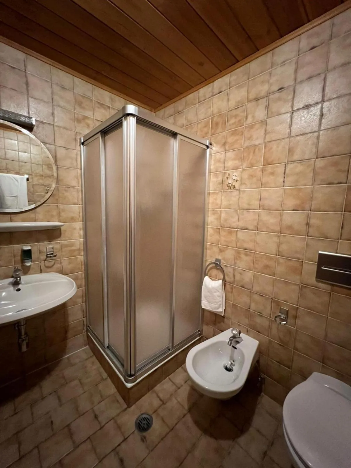 Alpin Hotel & Restaurant Frara