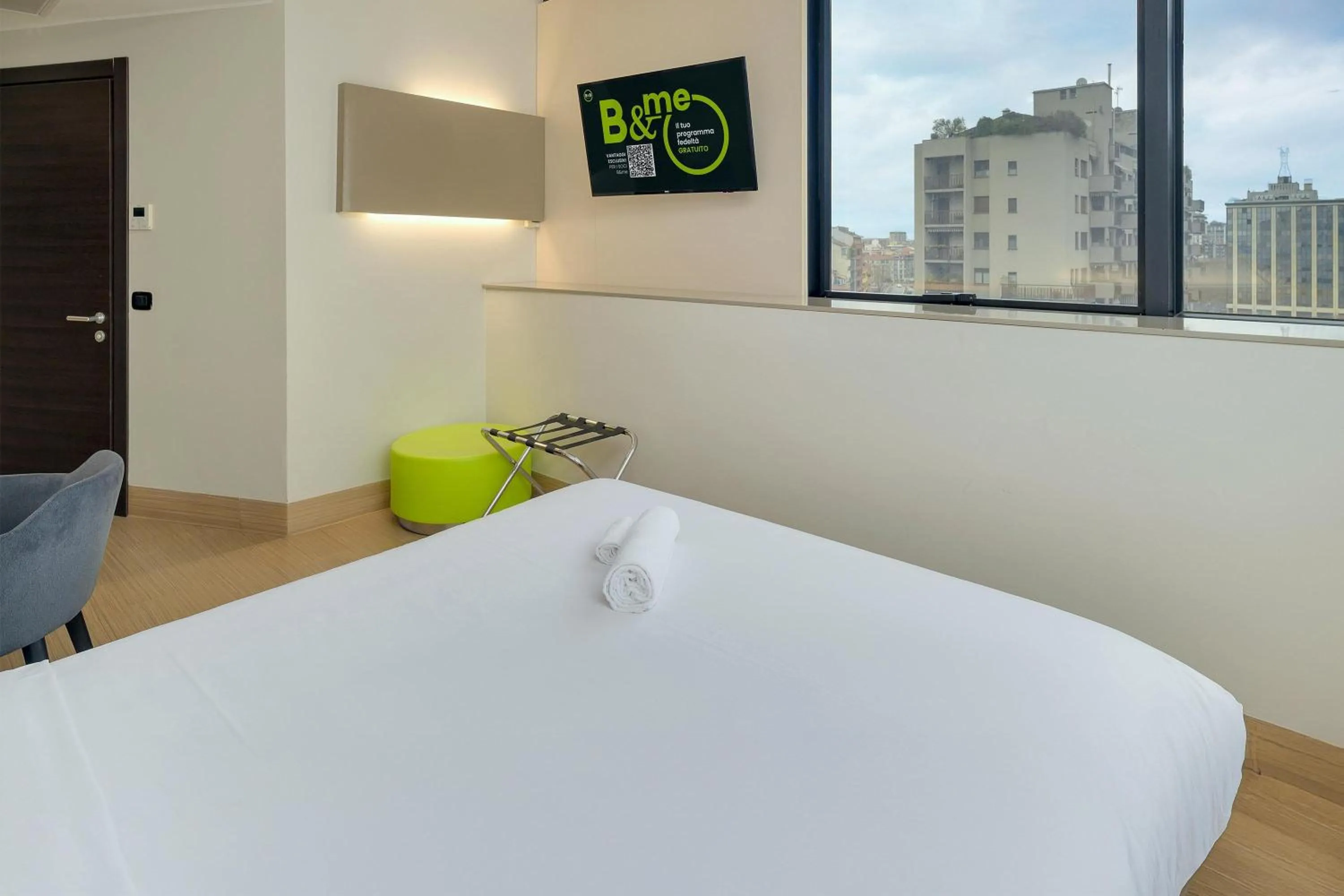 Bathroom, Bed in B&B Hotel Milano Sesto Marelli