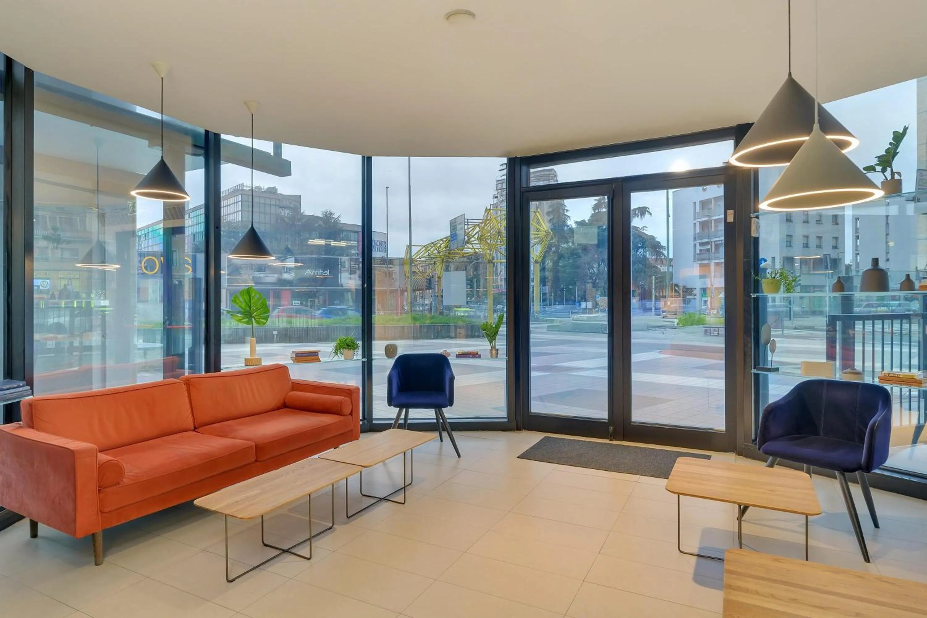 Lobby or reception in B&B Hotel Milano Sesto Marelli