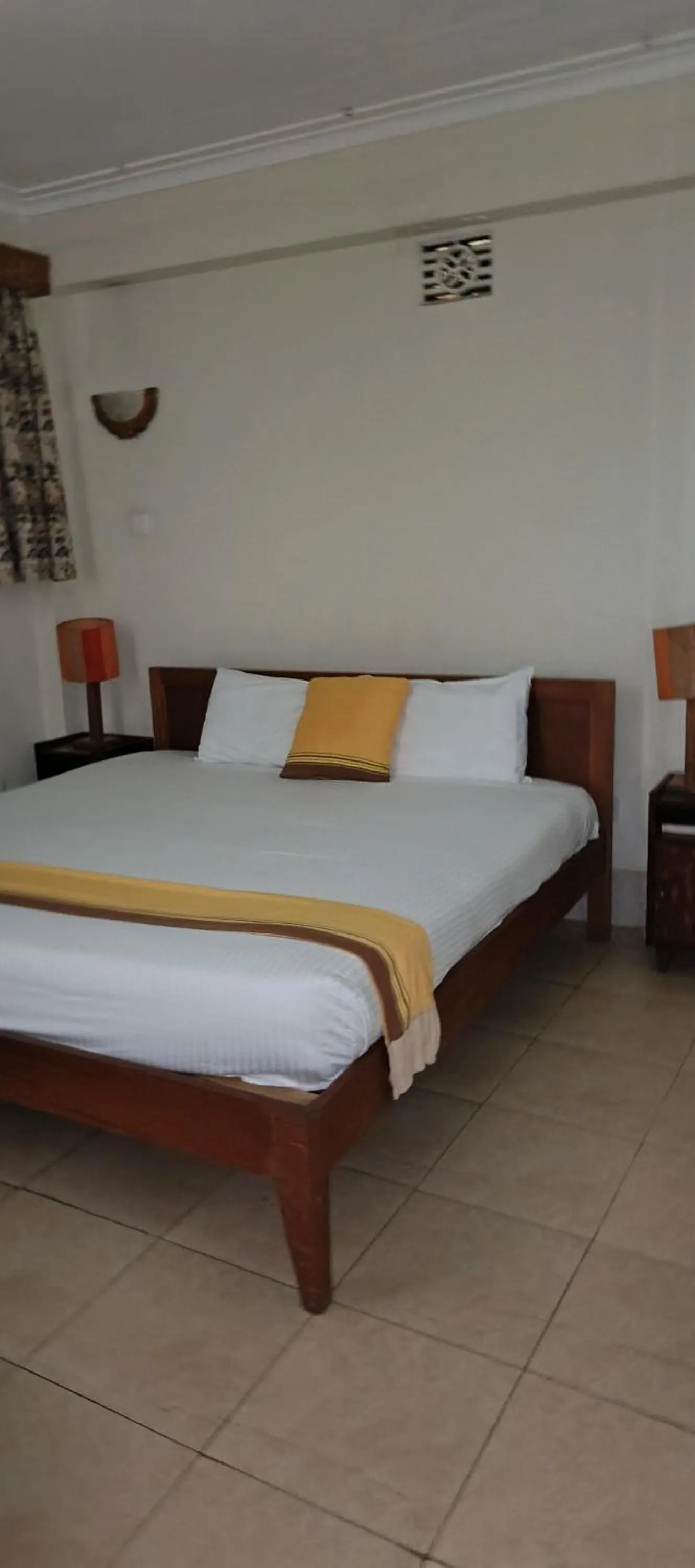 Bed in Kenya Comfort Hotel