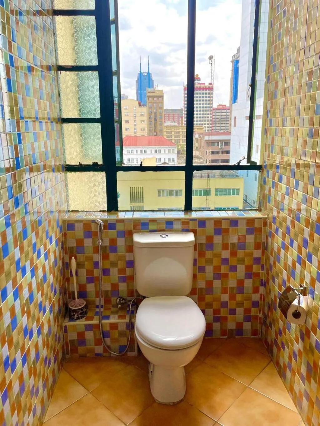 Toilet in Kenya Comfort Hotel