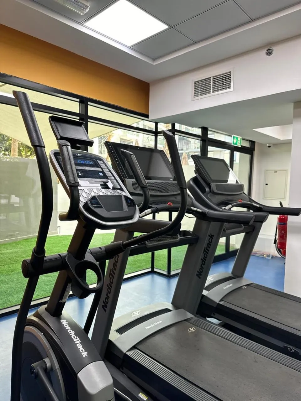 Sports in Izzzi Life Mint