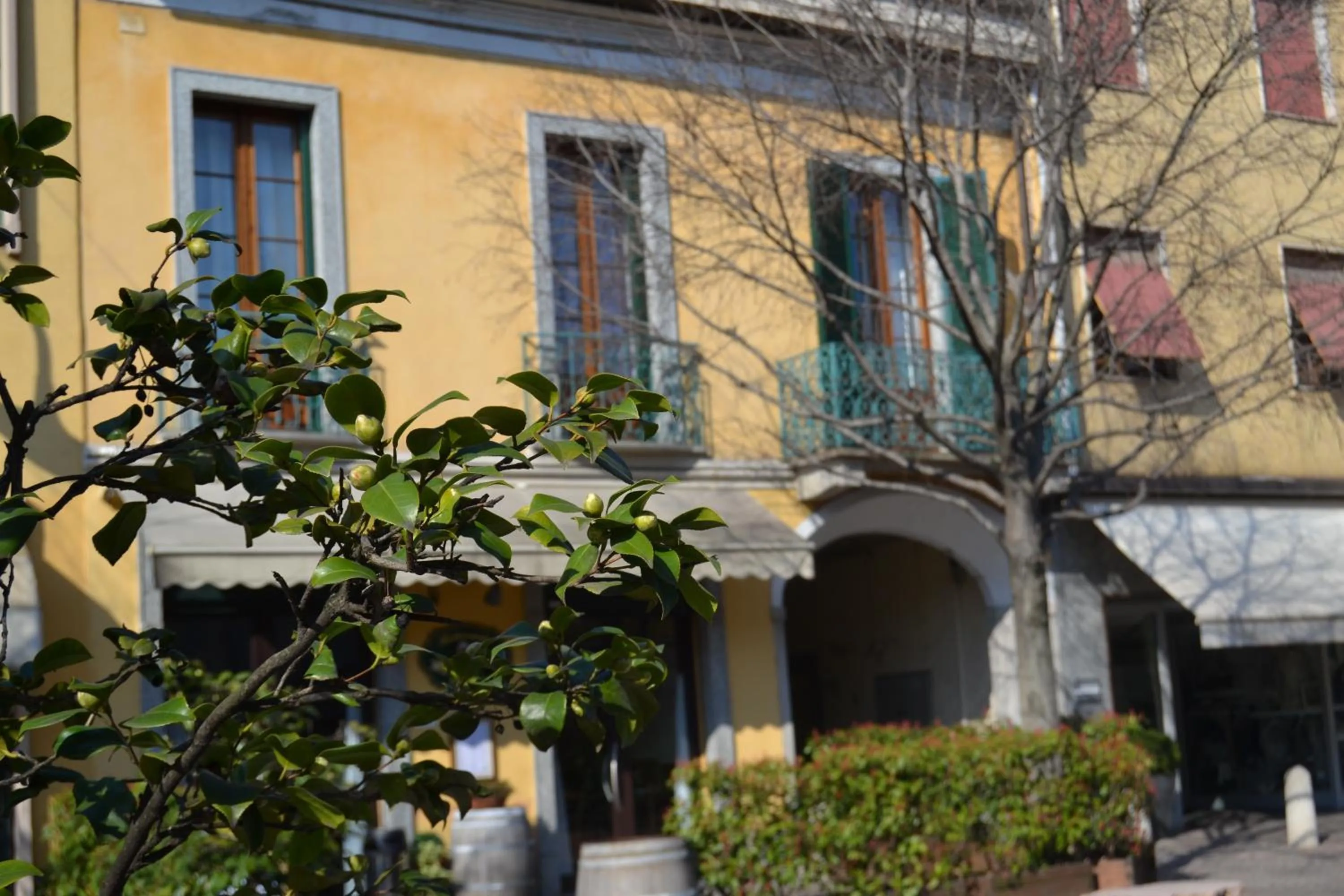 Facade/entrance in Italia 30