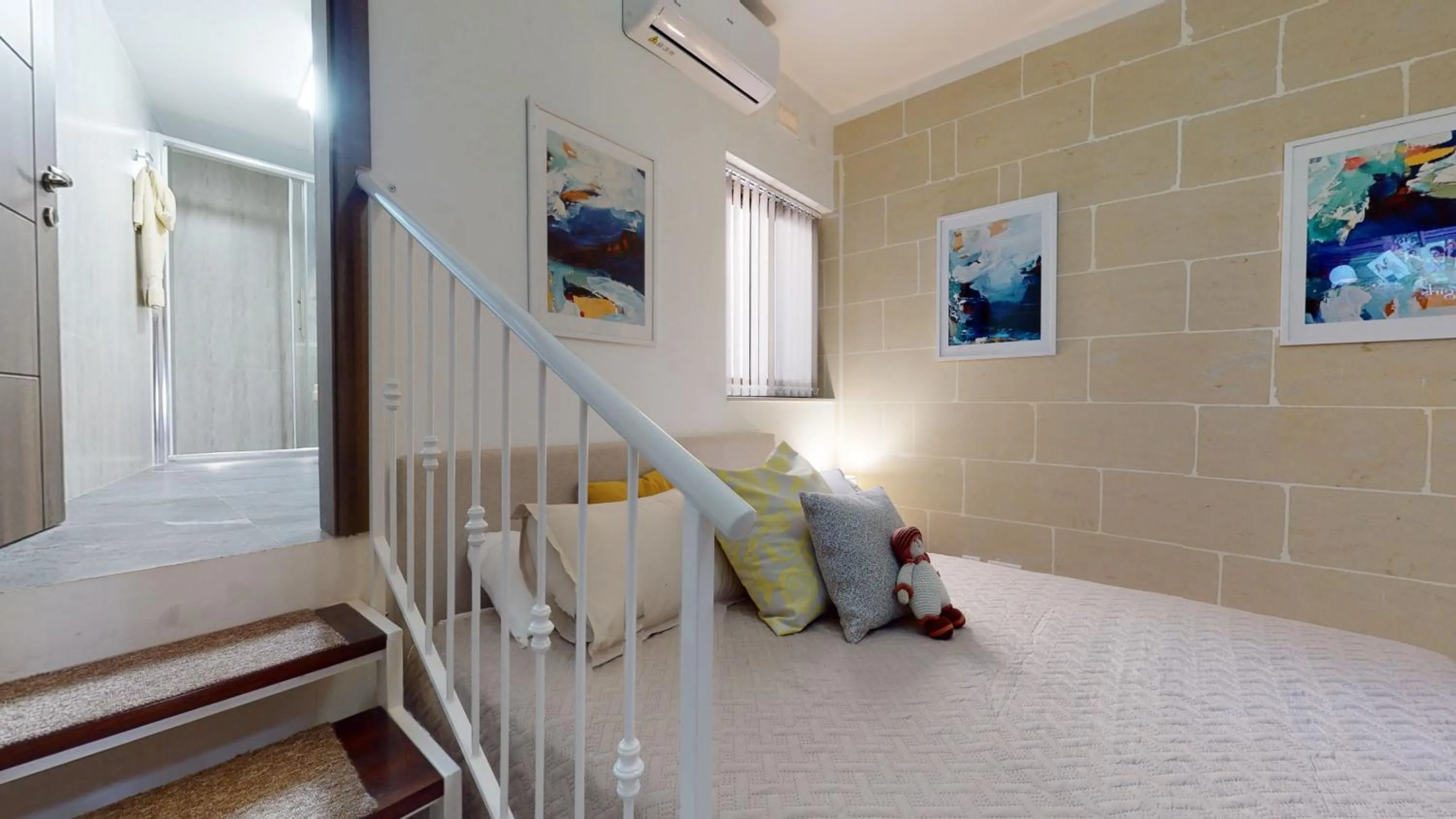 Shower in Dubhlina - Luxury Bed & Breakfast - Gozo