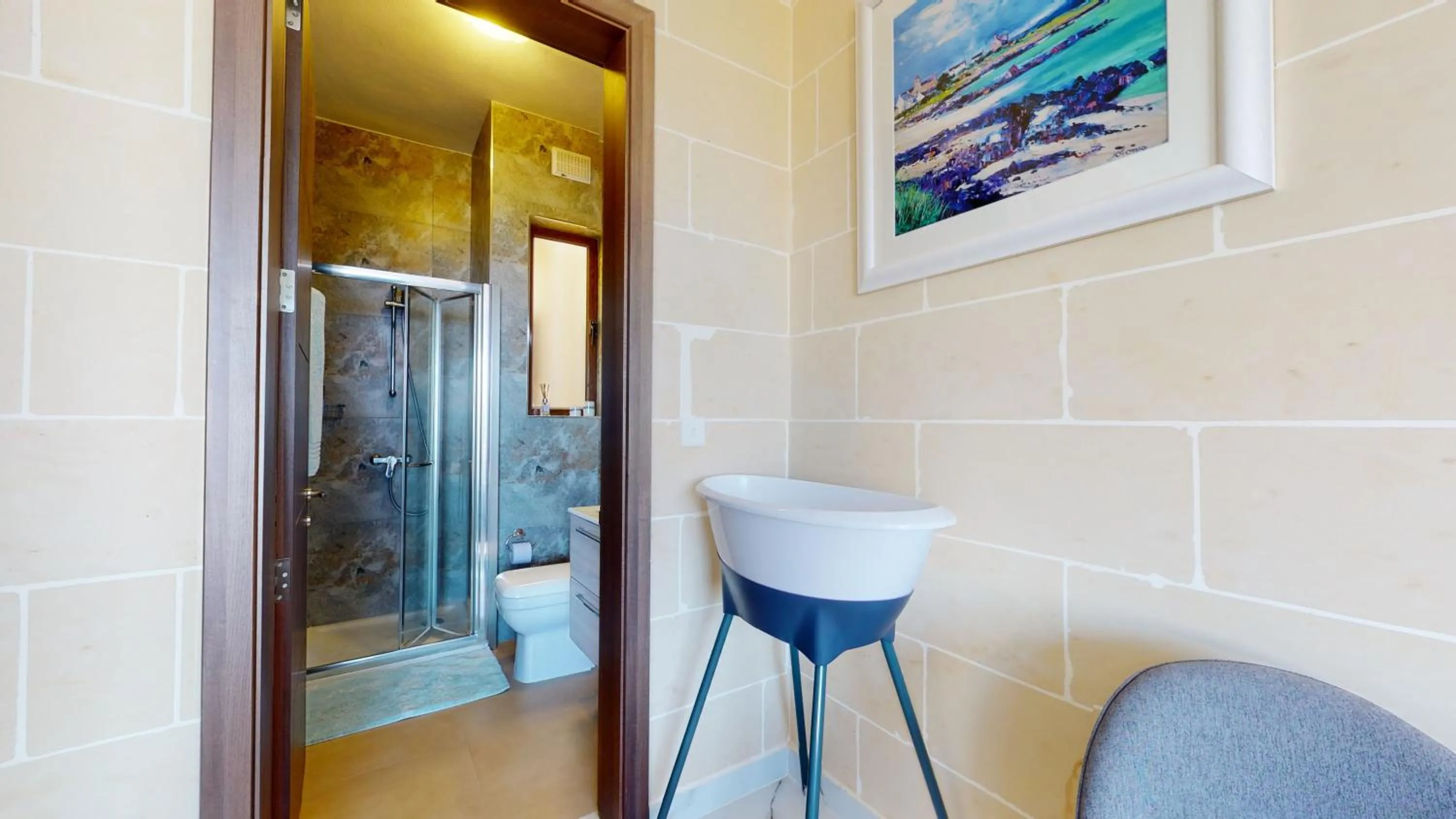 Shower, Bathroom in Dubhlina - Luxury Bed & Breakfast - Gozo