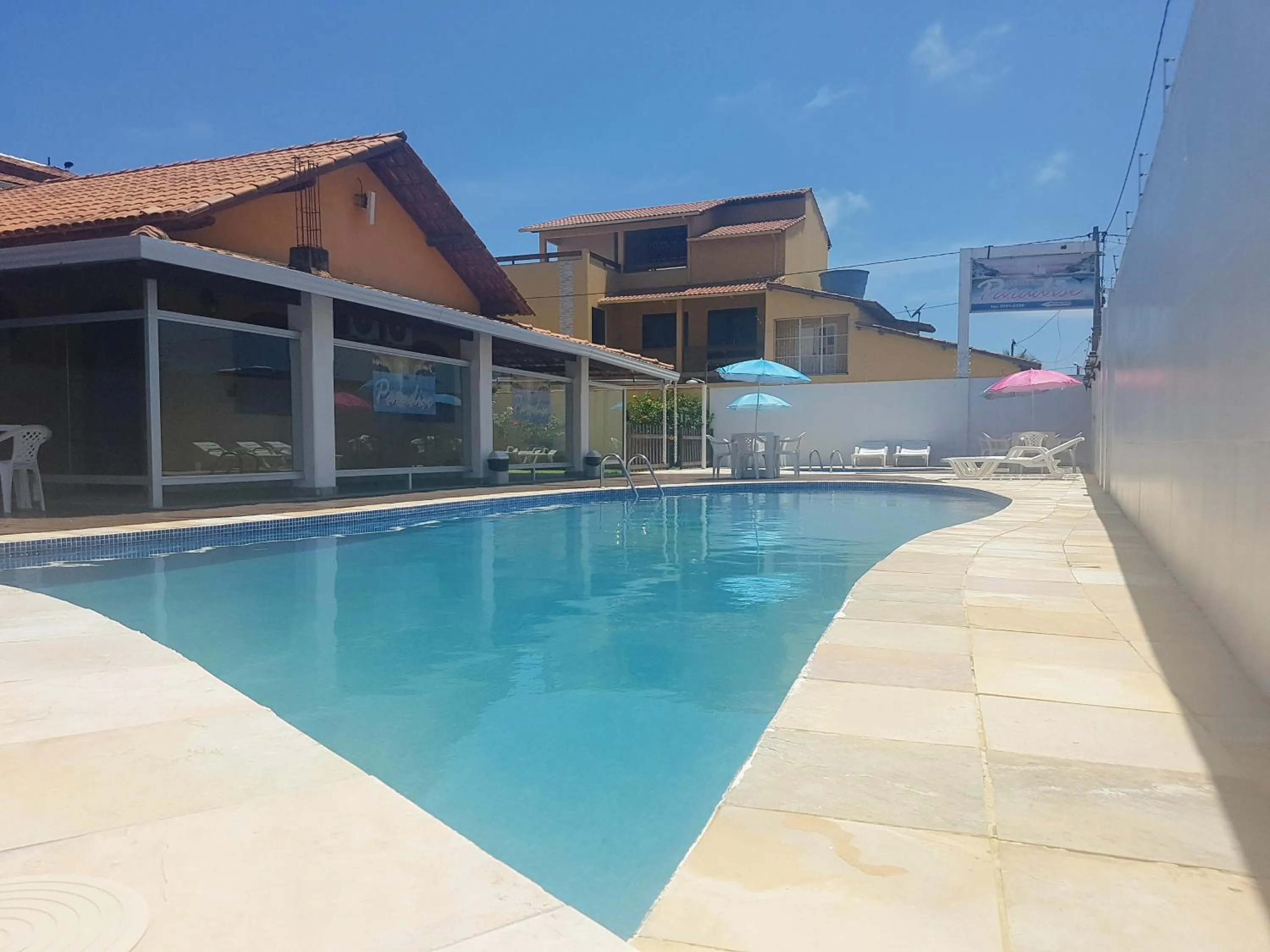 Pool view in Pousada Paradise