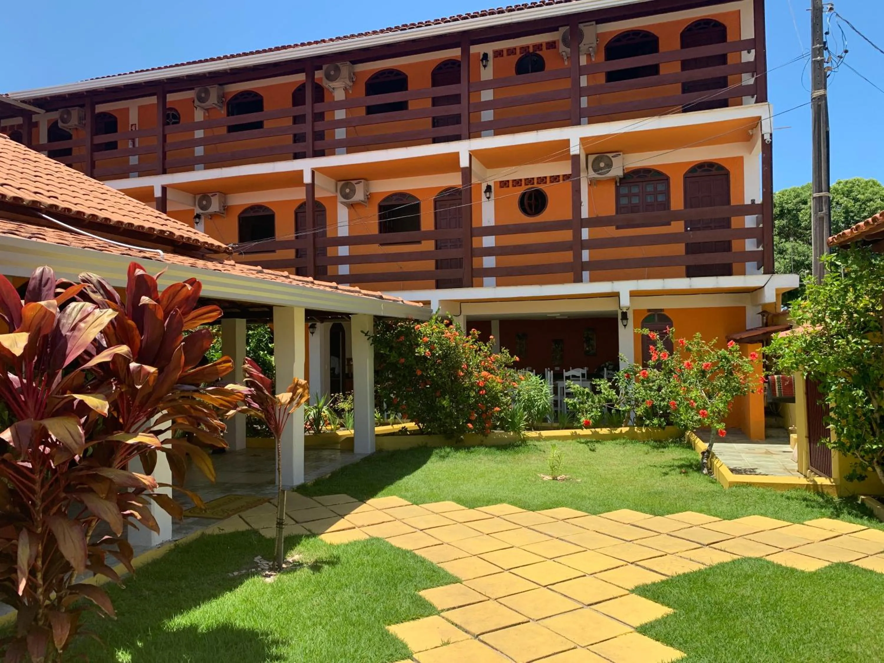 Property building in Pousada Paradise