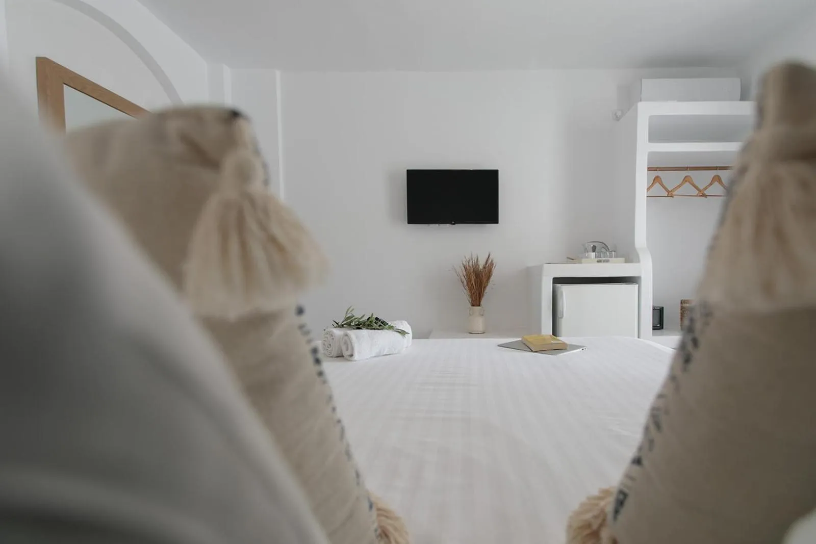 Bed in Ippokampos Beachfront