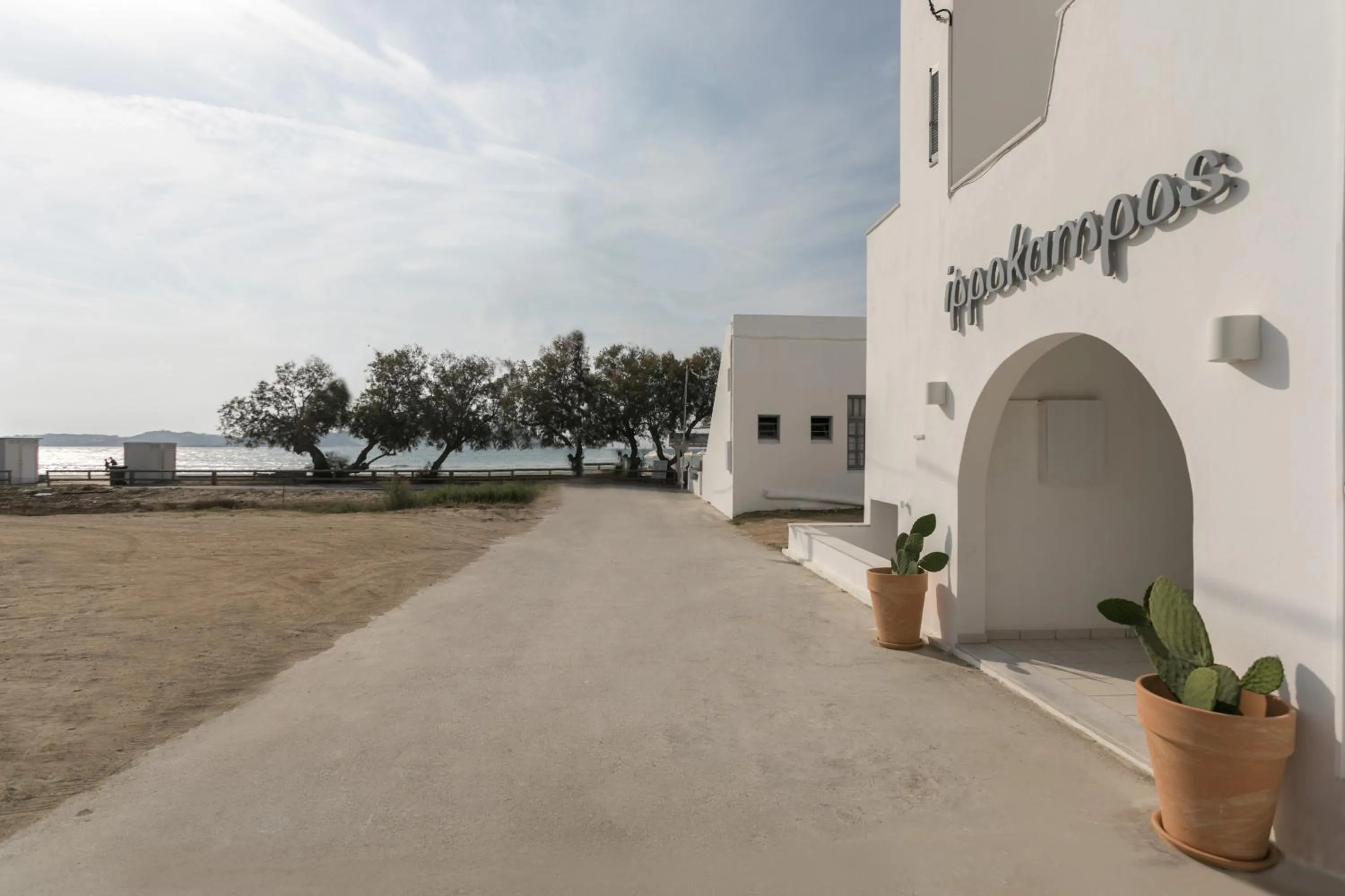 Property building in Ippokampos Beachfront