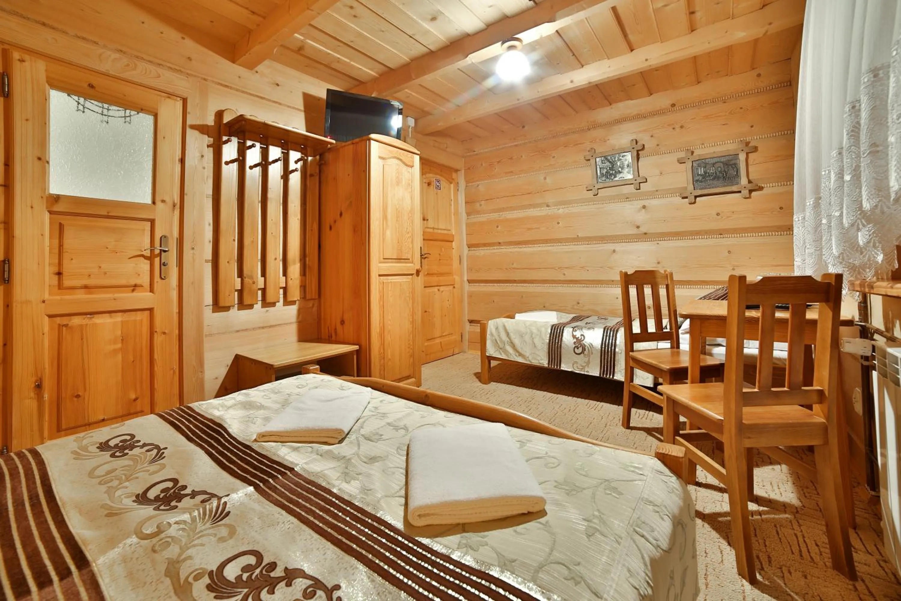 Photo of the whole room, Bed in Willa Jarząbek - 5 min do term Szaflary I Gorący Potok