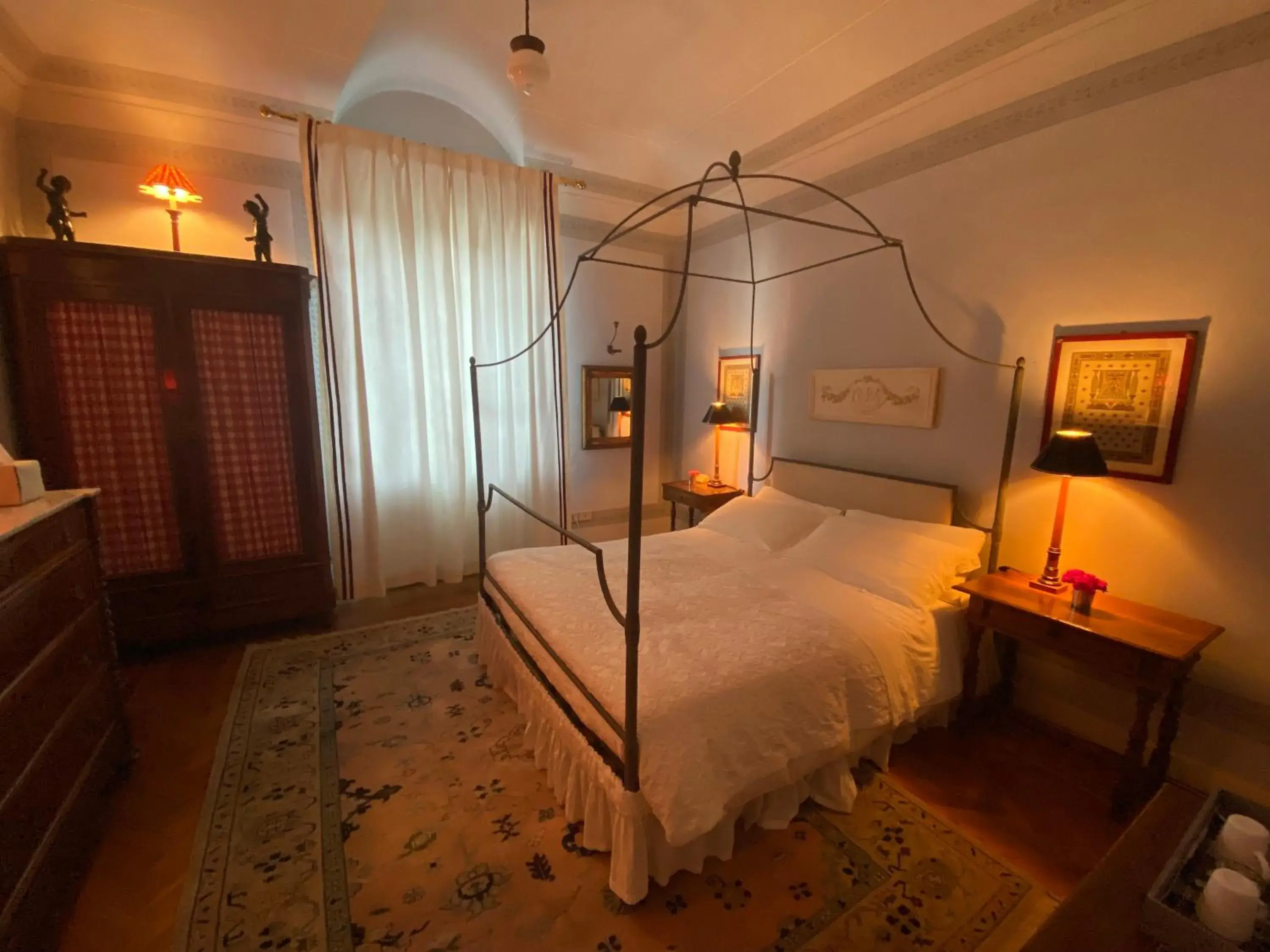 Two-Bedroom Suite in Villa la Moresca Relais de Charme B&B MONTECATINI ALTO Two-Bedroom Suite in Villa la Moresca Relais de Charme B&B MONTECATINI ALTO