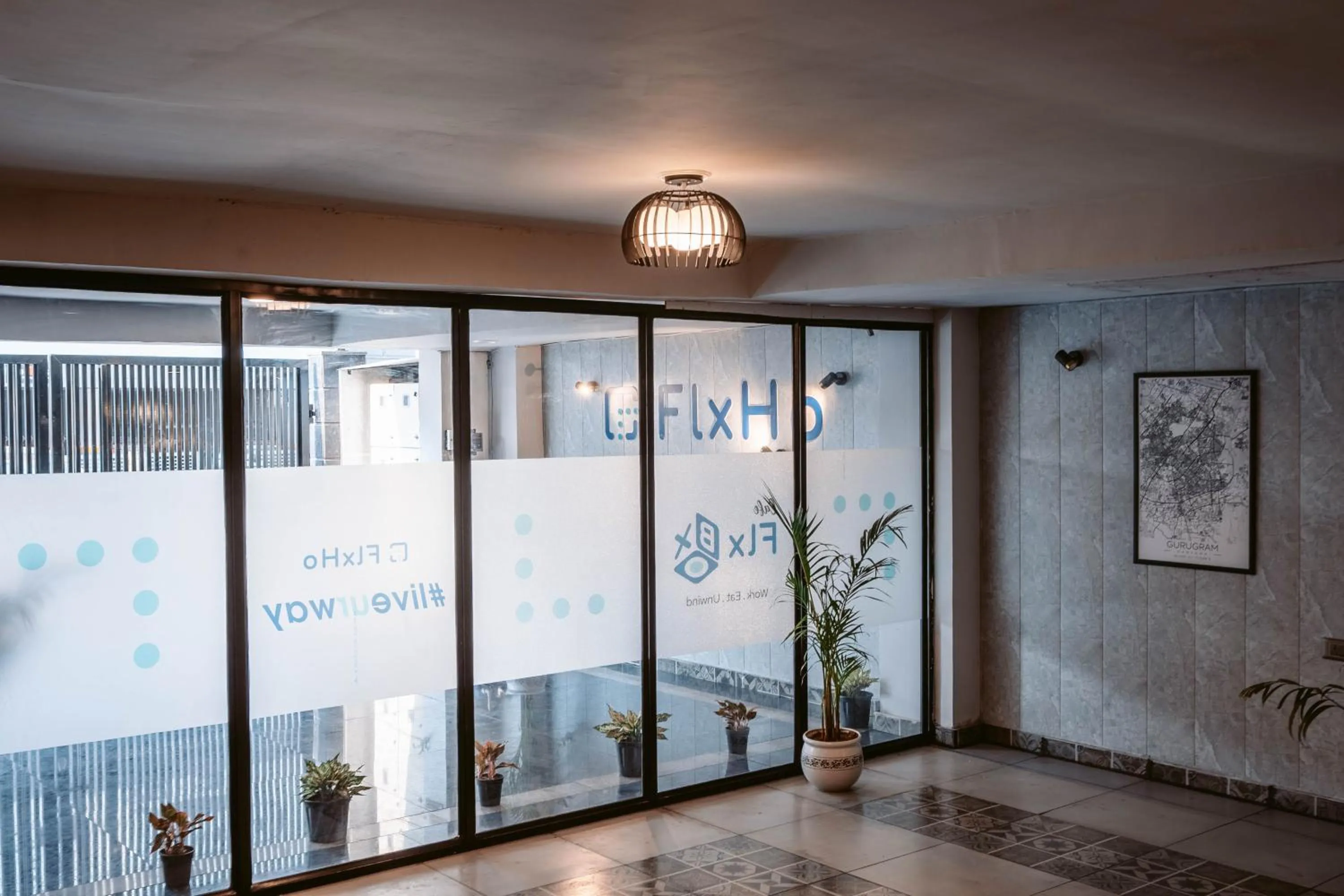 Facade/entrance in FlxHo Duo - Serviced Apartment & Rooms - Golf Course Road