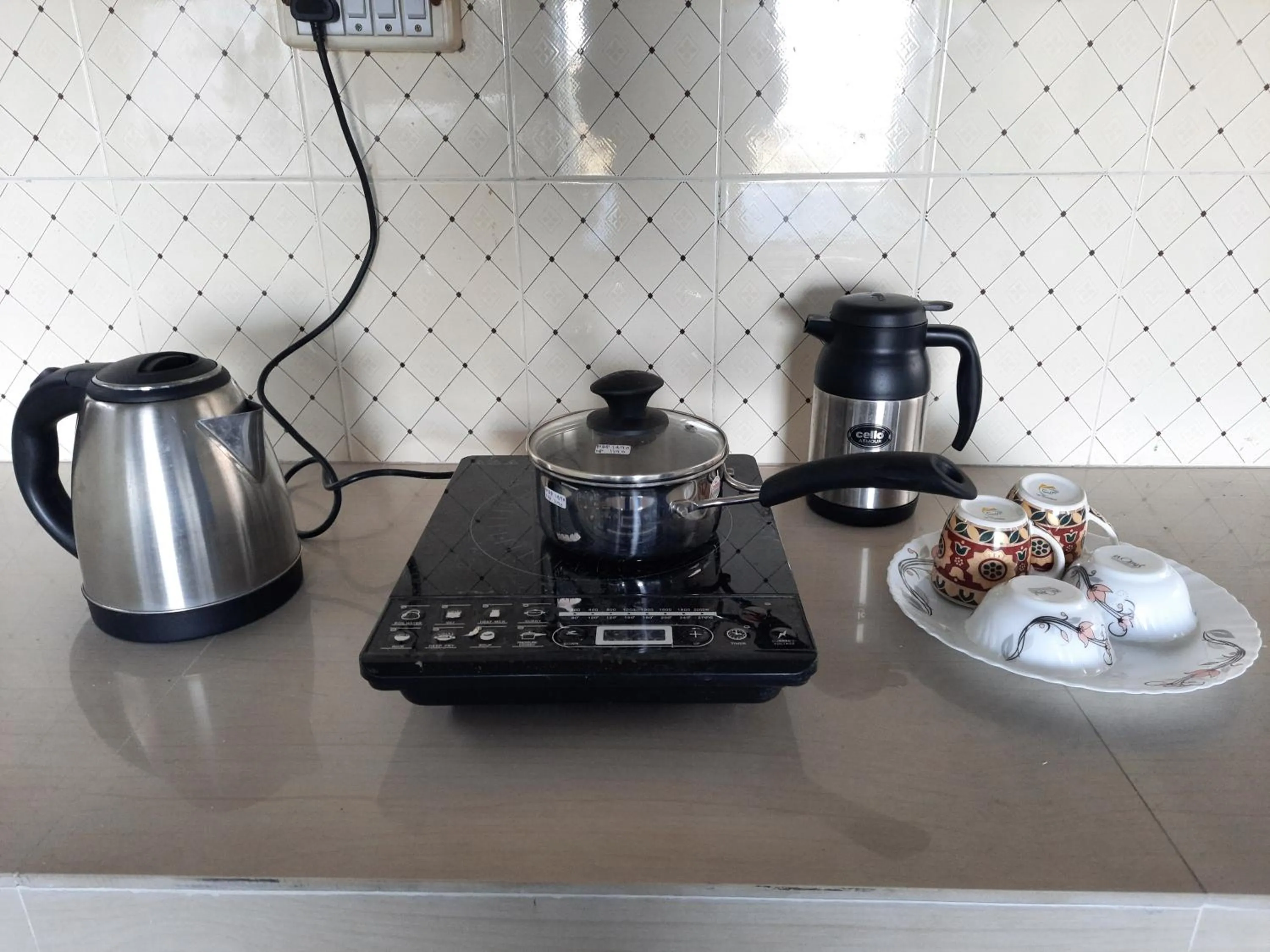 Coffee/tea facilities in Om Niwas Homestay