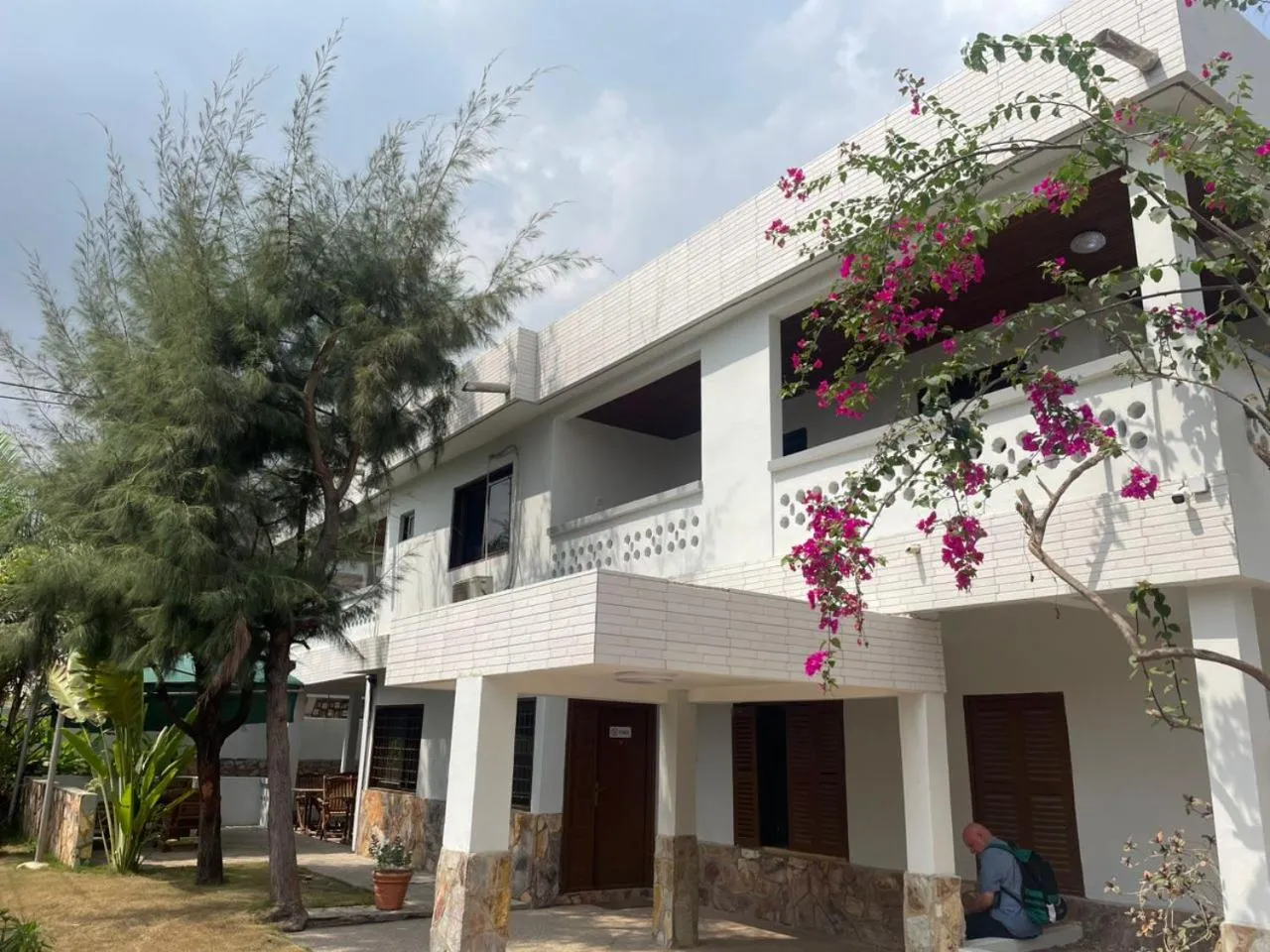 Property building in Omanye Lodge