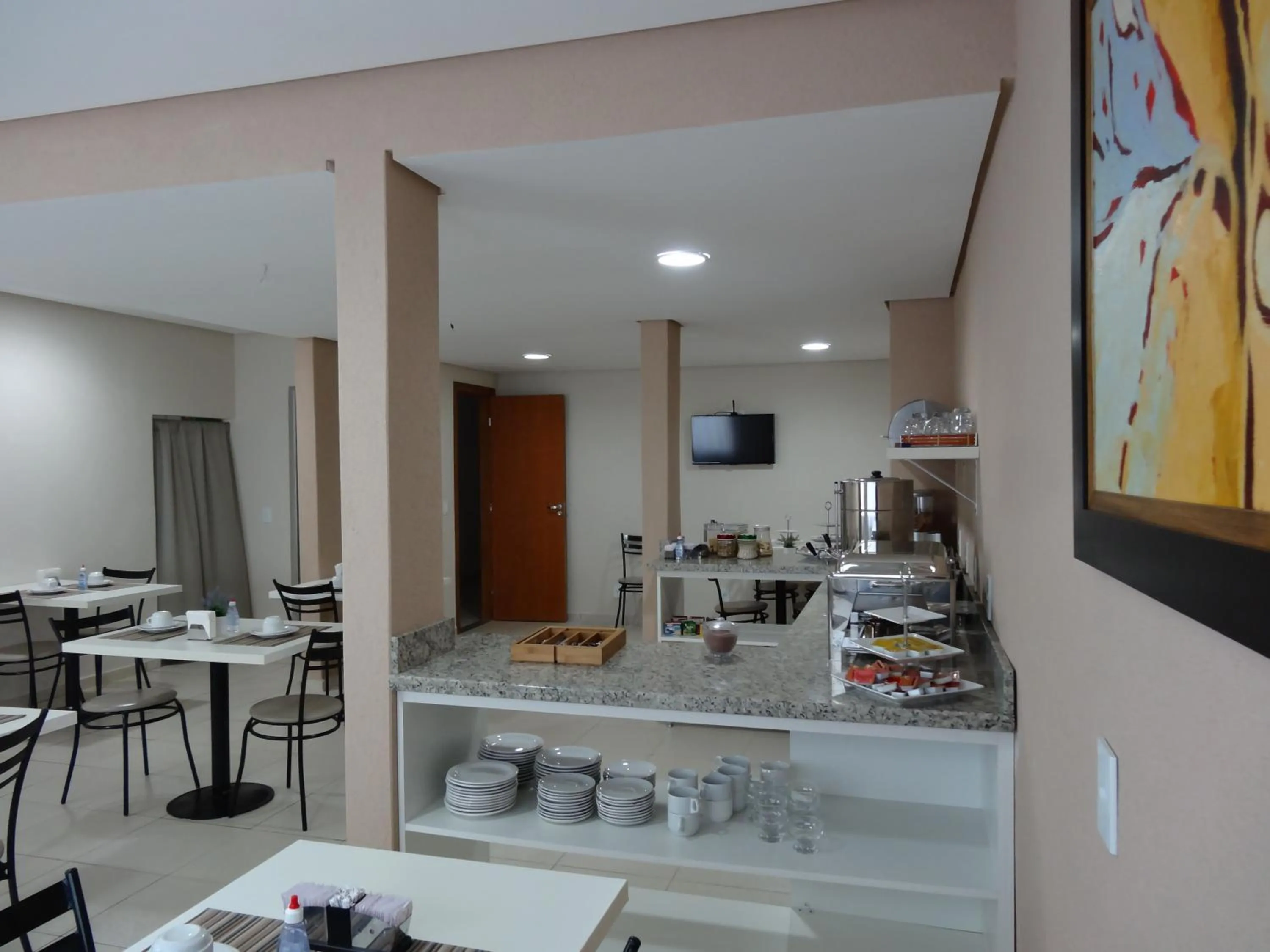 Dining area in Cerrado Hotel LTDA